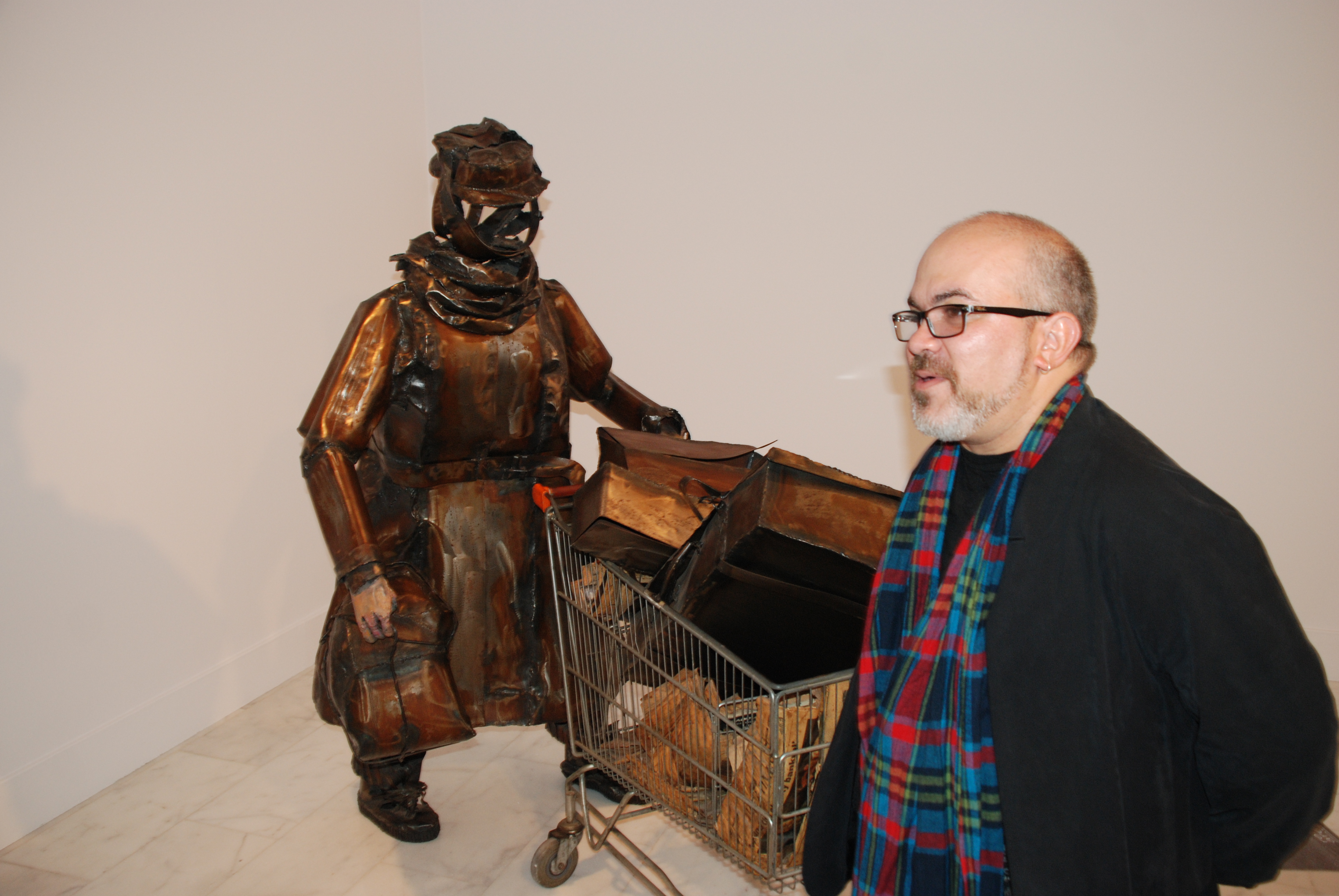 11. Omar Pascual Castillo, Director artístico del CAAM, Ricardo Martínez Vázquez, Director General de Casa África y Luz Caballero, Consejera de Cultura y Patrimonio Histórico y Cultural en la inauguración