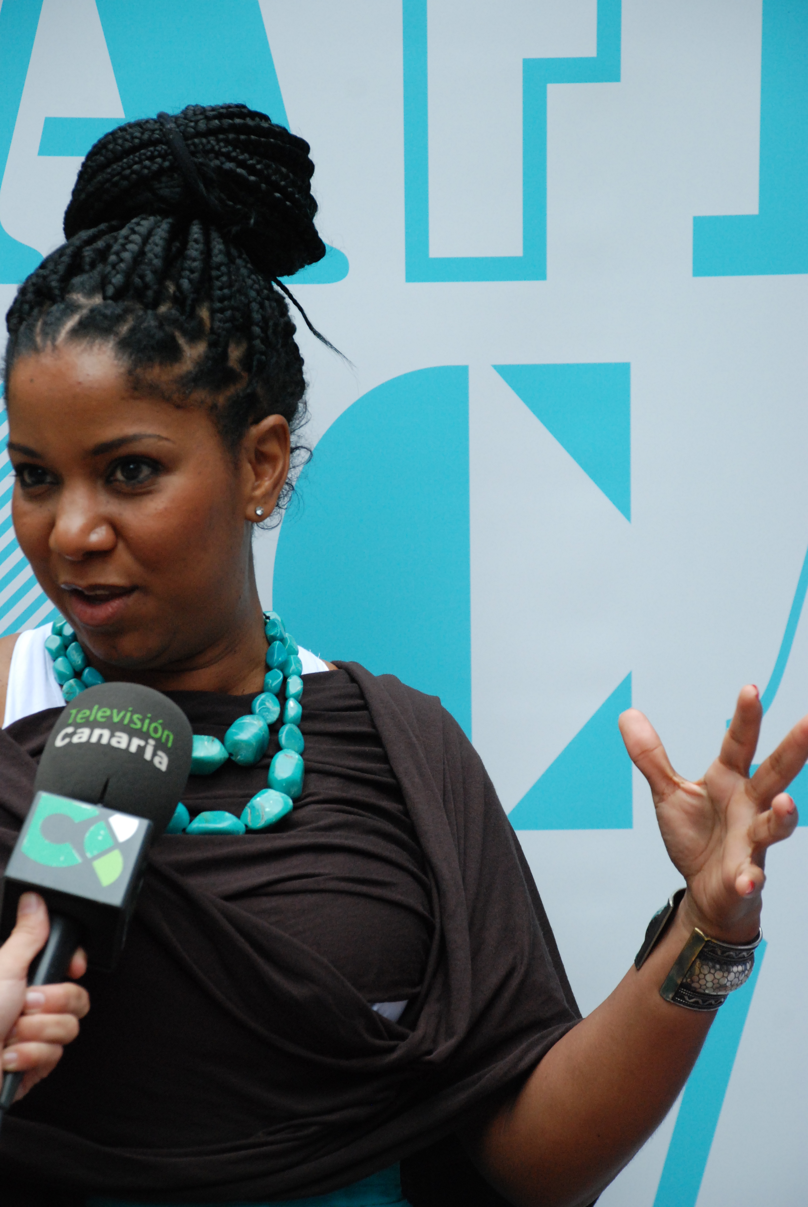 10. Rueda de prensa de Olga Cerpa y Nancy Vieira