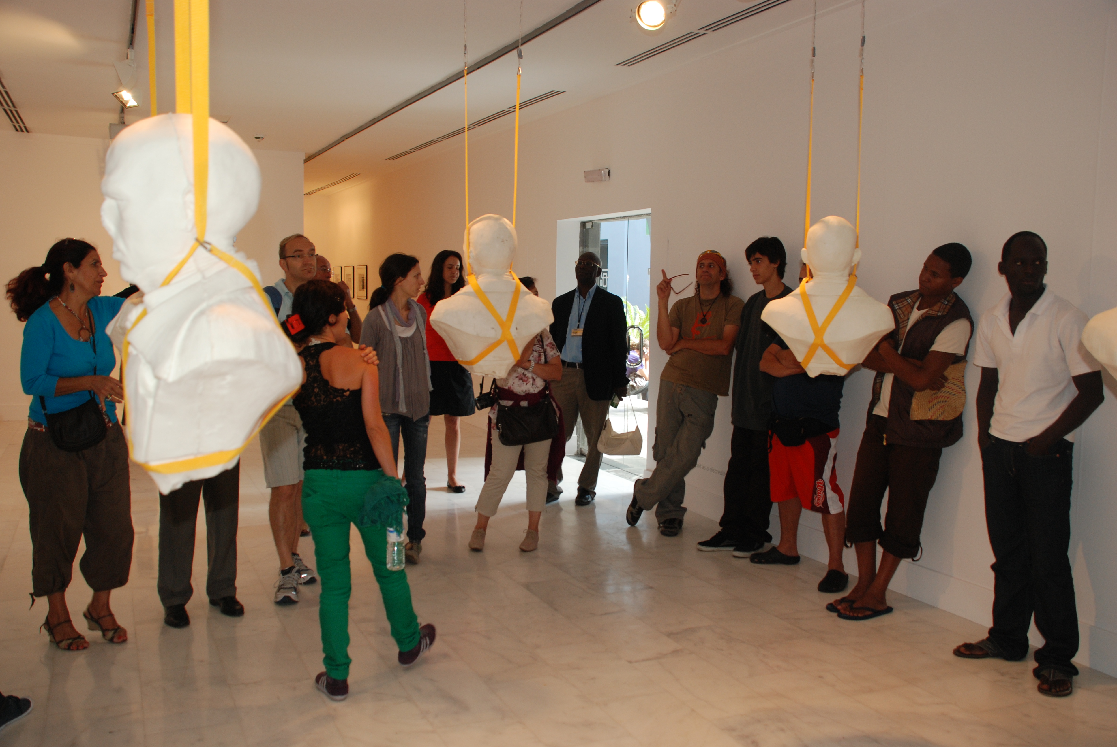 11. Visita de los participantes del Festival a Casa África