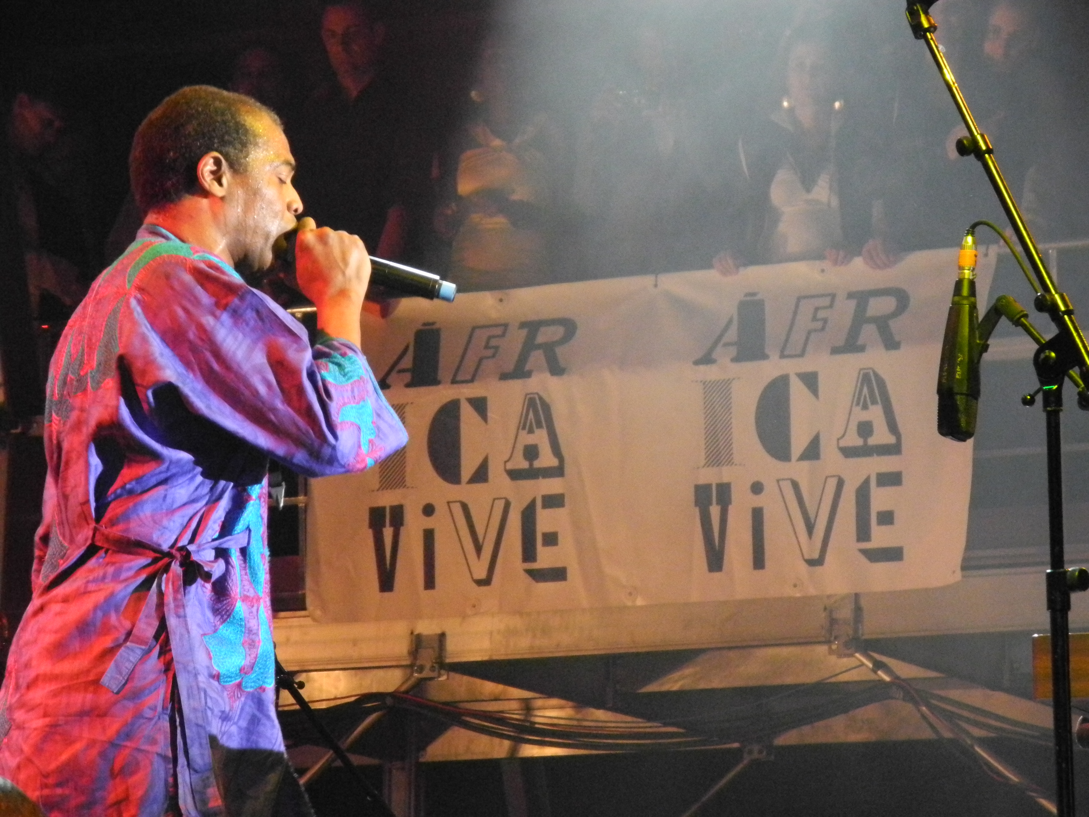 24. Actuación de Femi Kuti