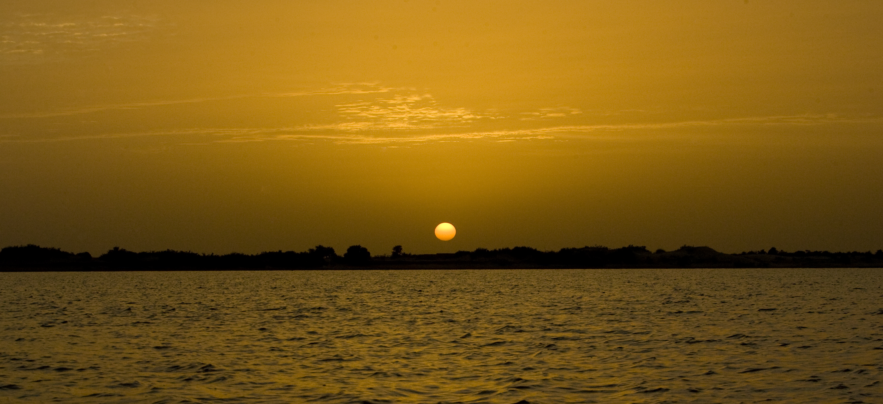 102. De Segú a Tombuctú. Un viaje por el río Níger, por Mario Vega (2010)