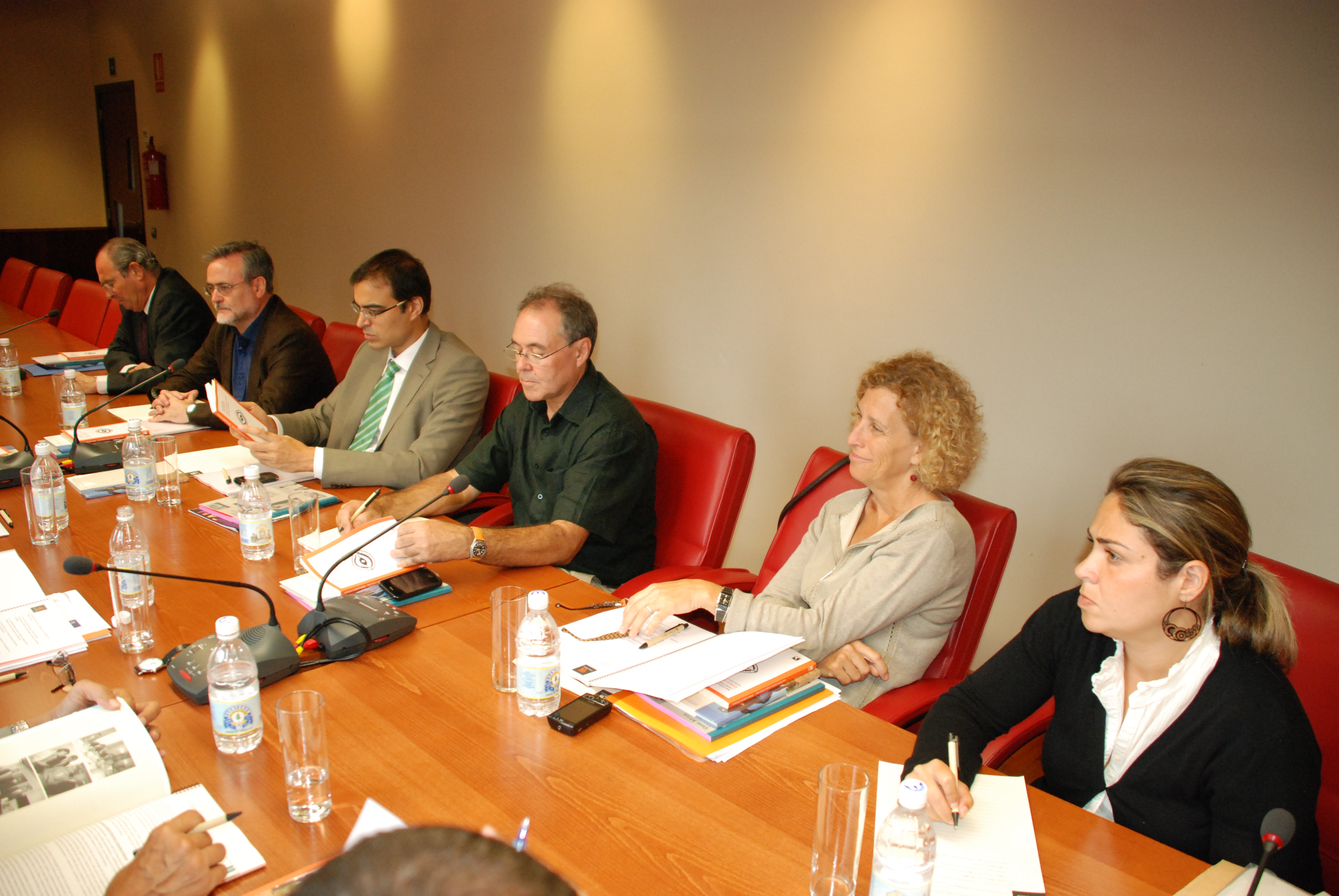 5. Irene Bello, Delegada Técnica de Canarias HABITAFRICA, Mane Cisneros, Directora del Festival de Cine de Tarifa y Pablo Martín-Carbajal González, director general de Relaciones con África, entre otros