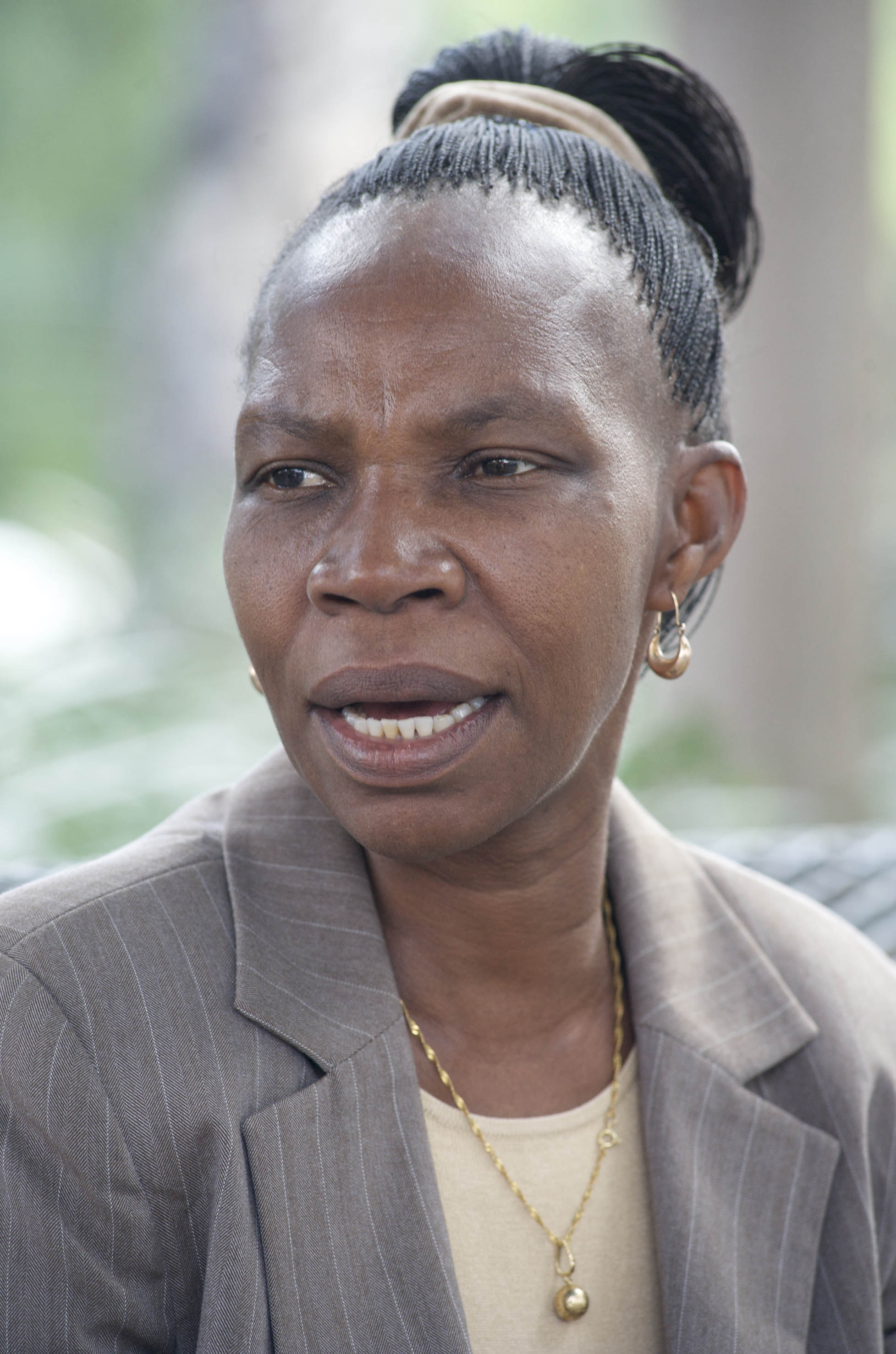 Josephine Komba, Responsable del proyecto África Responde al SIDA en Tanzania