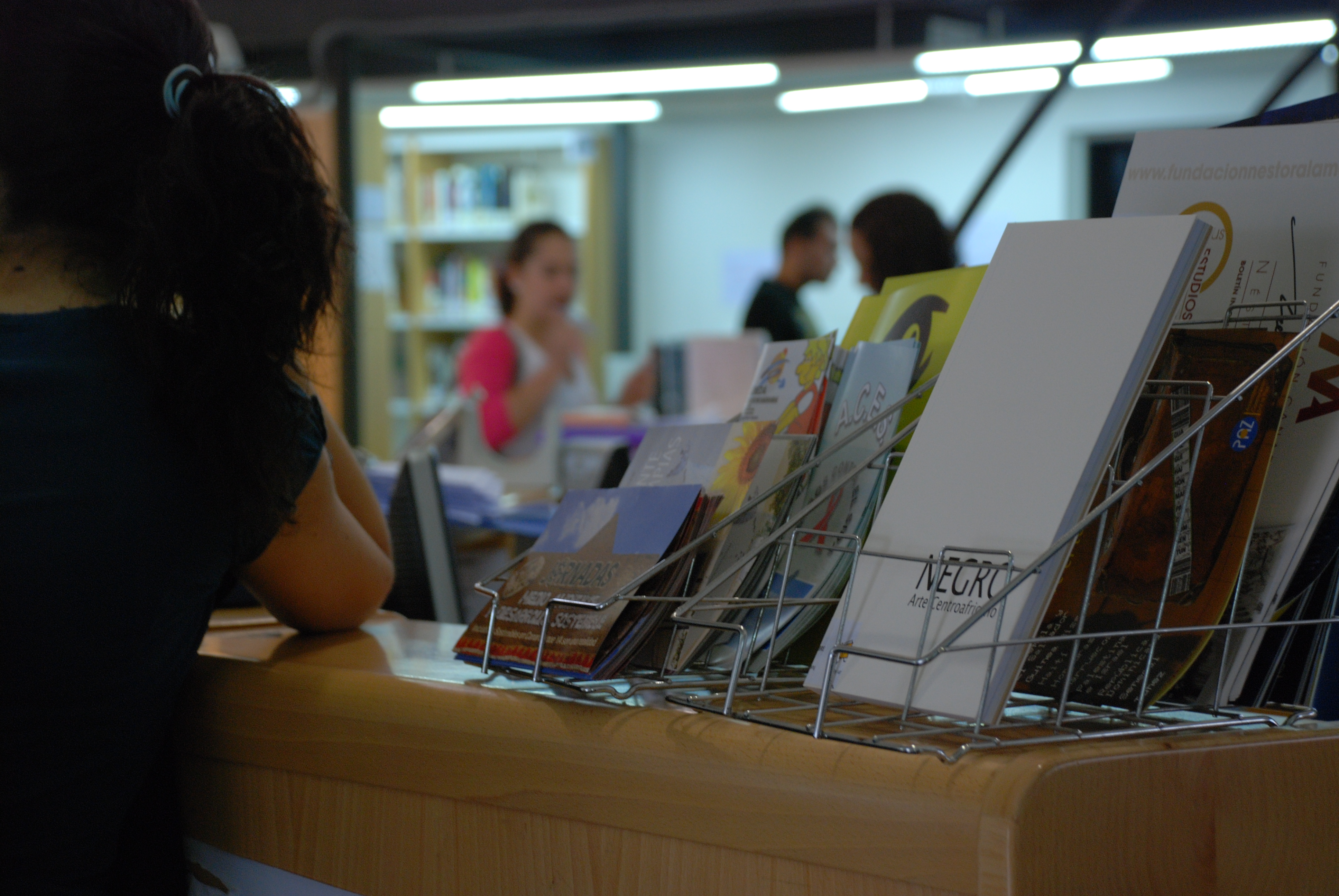 4. Imágenes de la campaña Bookcrossing, África Vive 2011