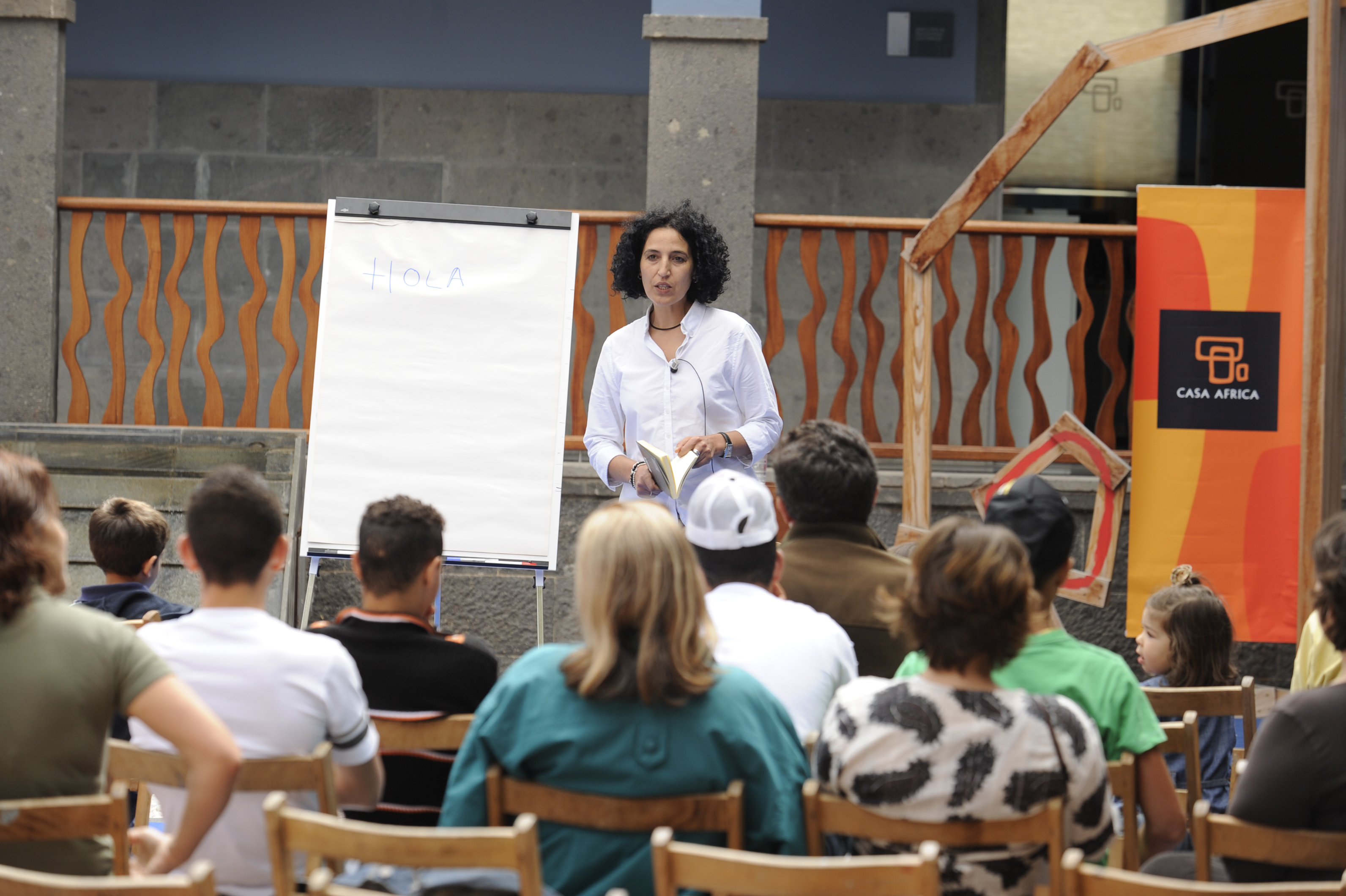 3. Taller de creación literaria con Zoubida Boughana Maalem y Alexis Ravelo