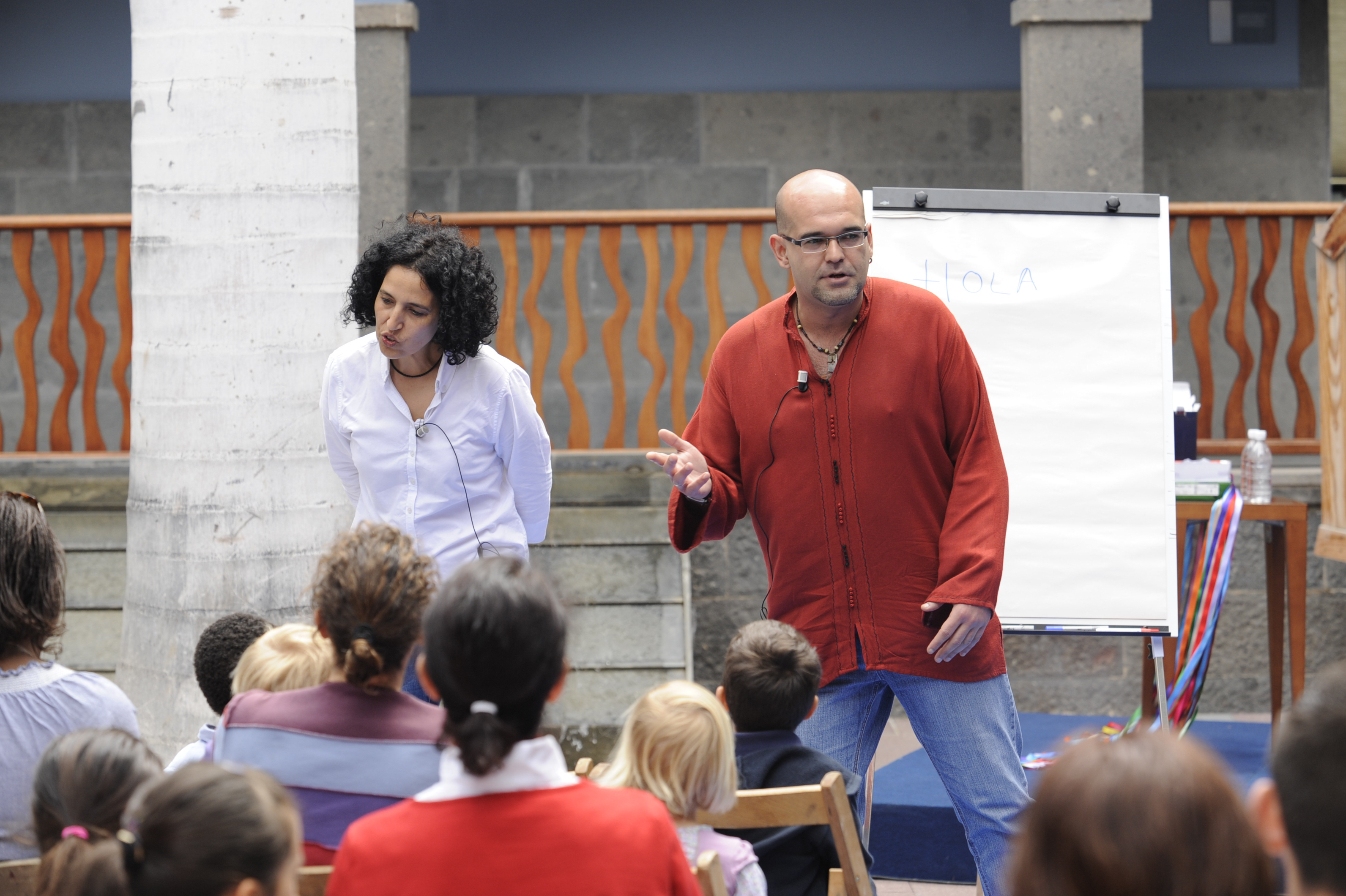 8. Taller de creación literaria con Zoubida Boughana Maalem y Alexis Ravelo