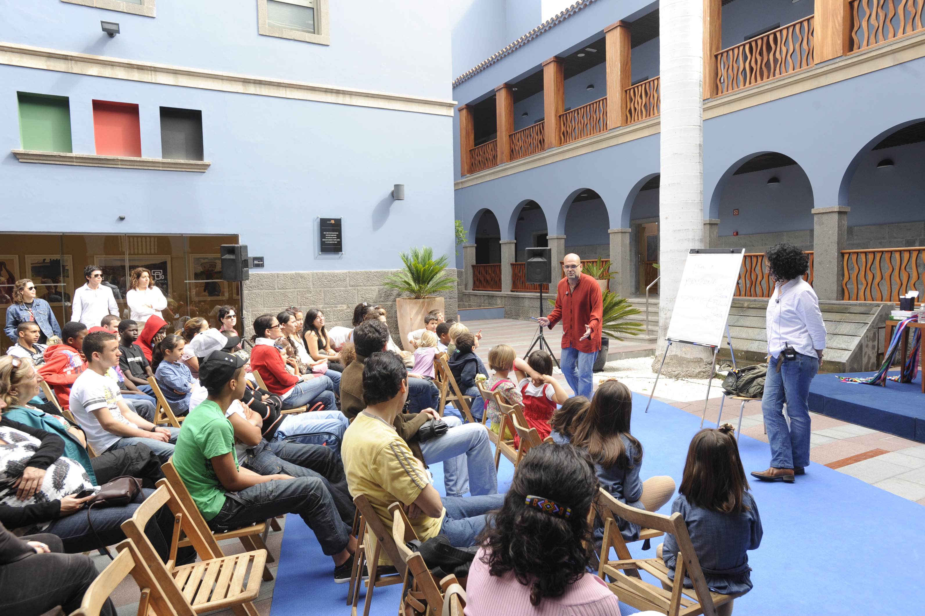 19. Taller de creación literaria con Zoubida Boughana Maalem y Alexis Ravelo