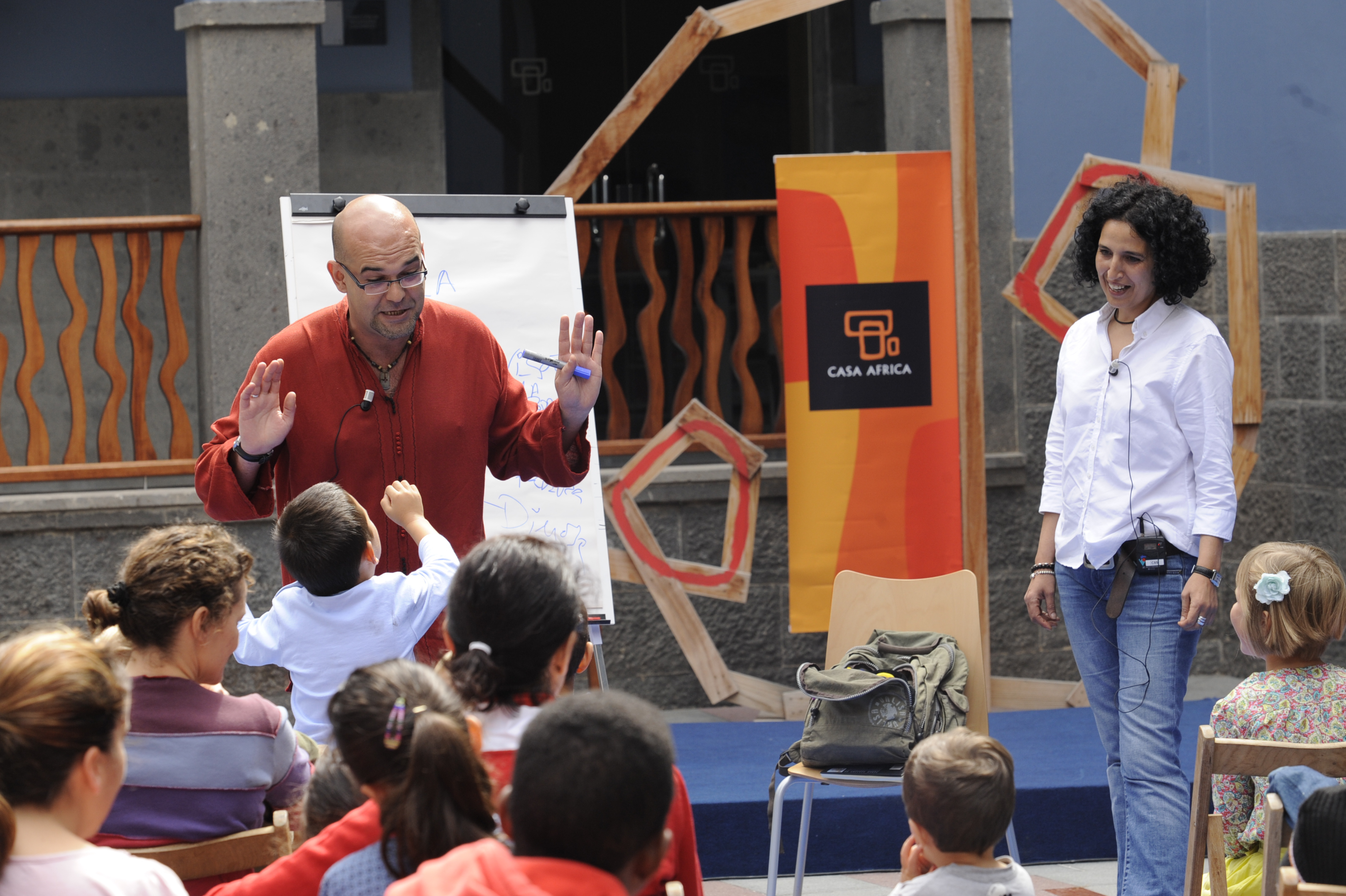 22. Taller de creación literaria con Zoubida Boughana Maalem y Alexis Ravelo