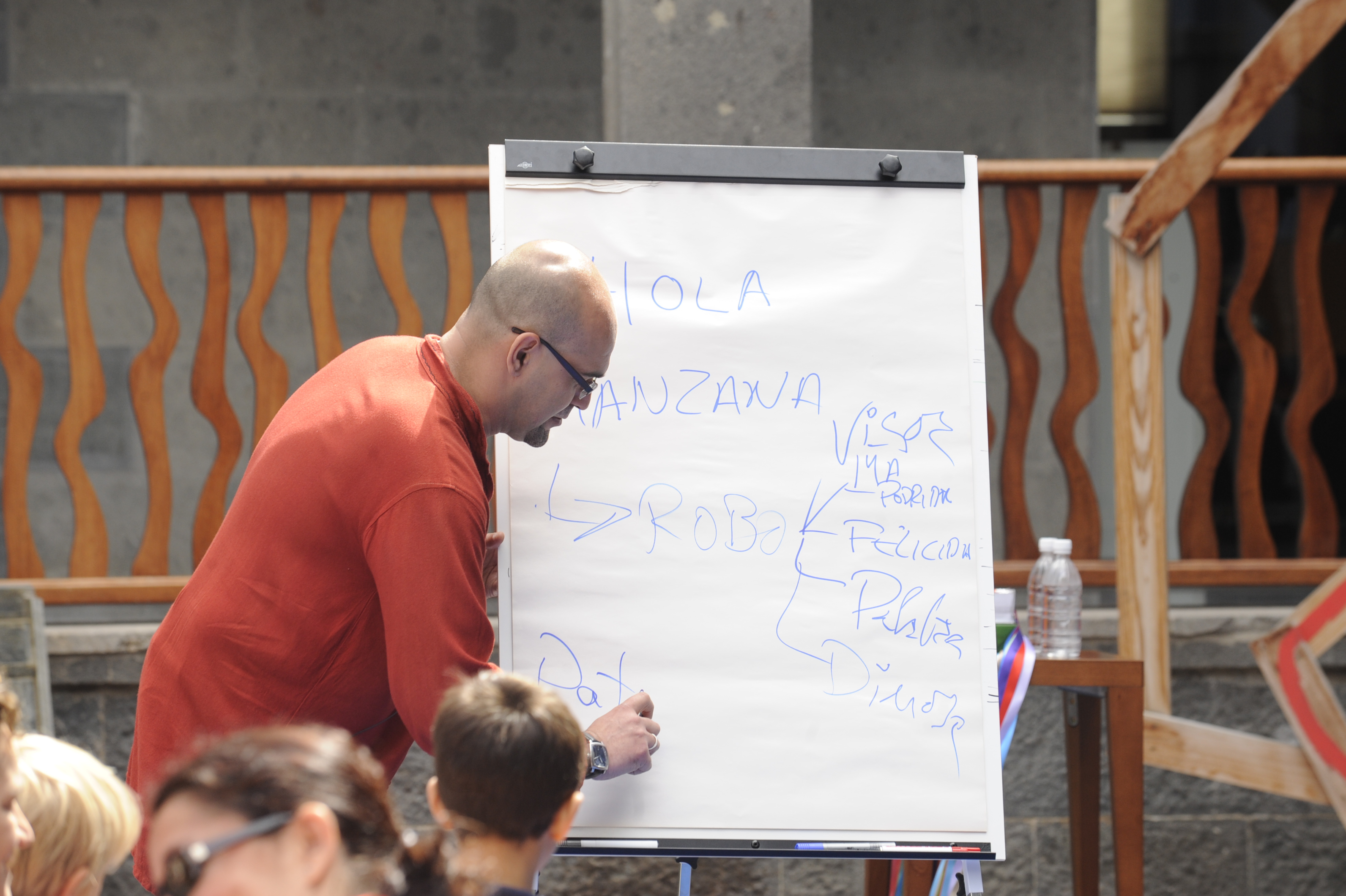 24. Taller de creación literaria con Zoubida Boughana Maalem y Alexis Ravelo