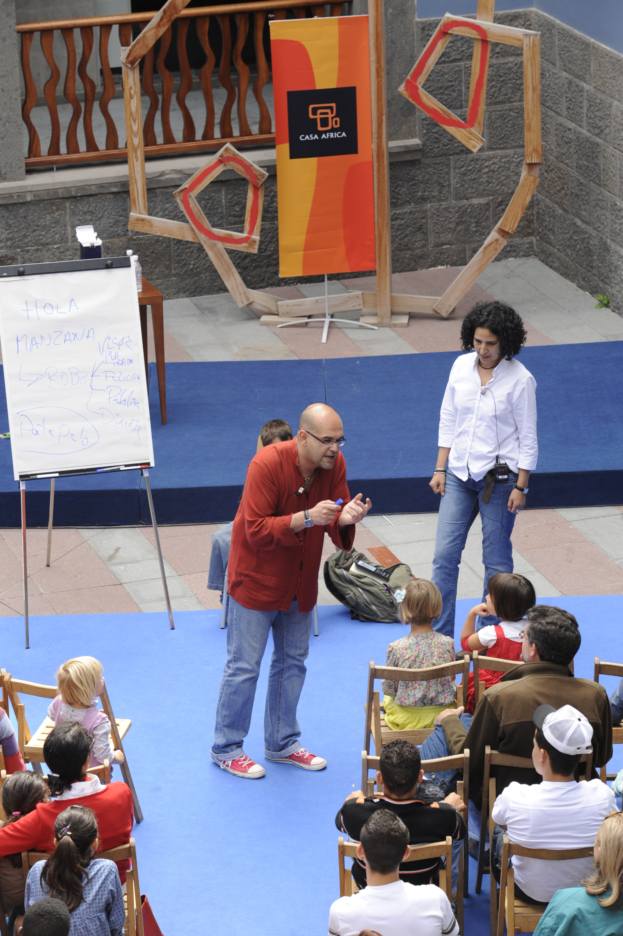 29. Taller de creación literaria con Zoubida Boughana Maalem y Alexis Ravelo