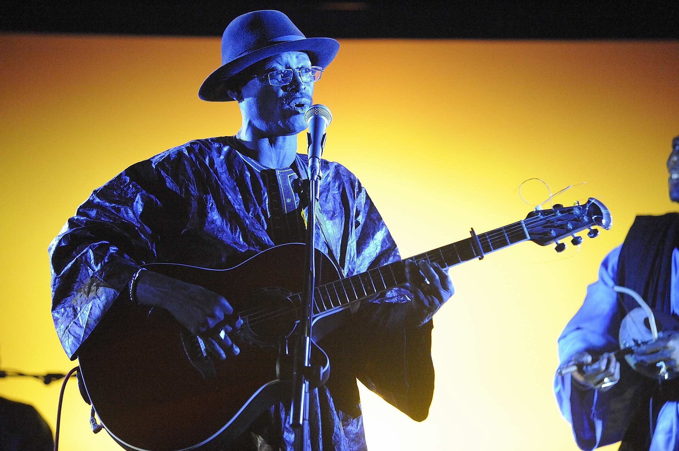 9. Afel Bocoum (Mali) en concierto