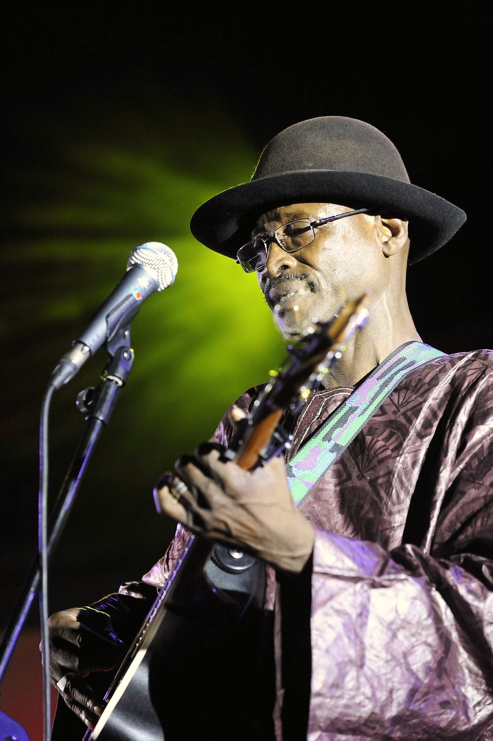 13. Afel Bocoum (Mali) en concierto