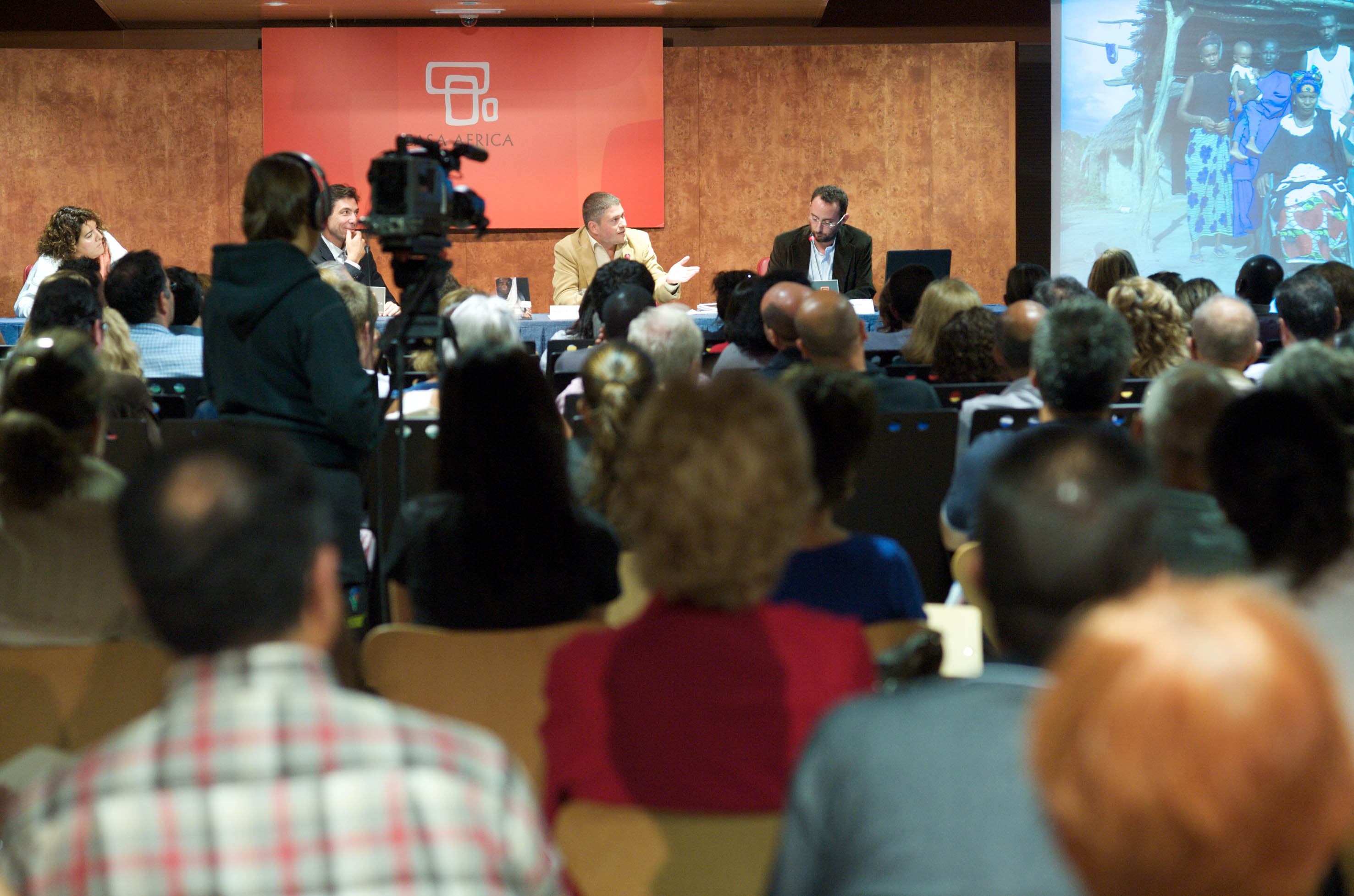 12. Presentación de Los Invisibles de Kolda