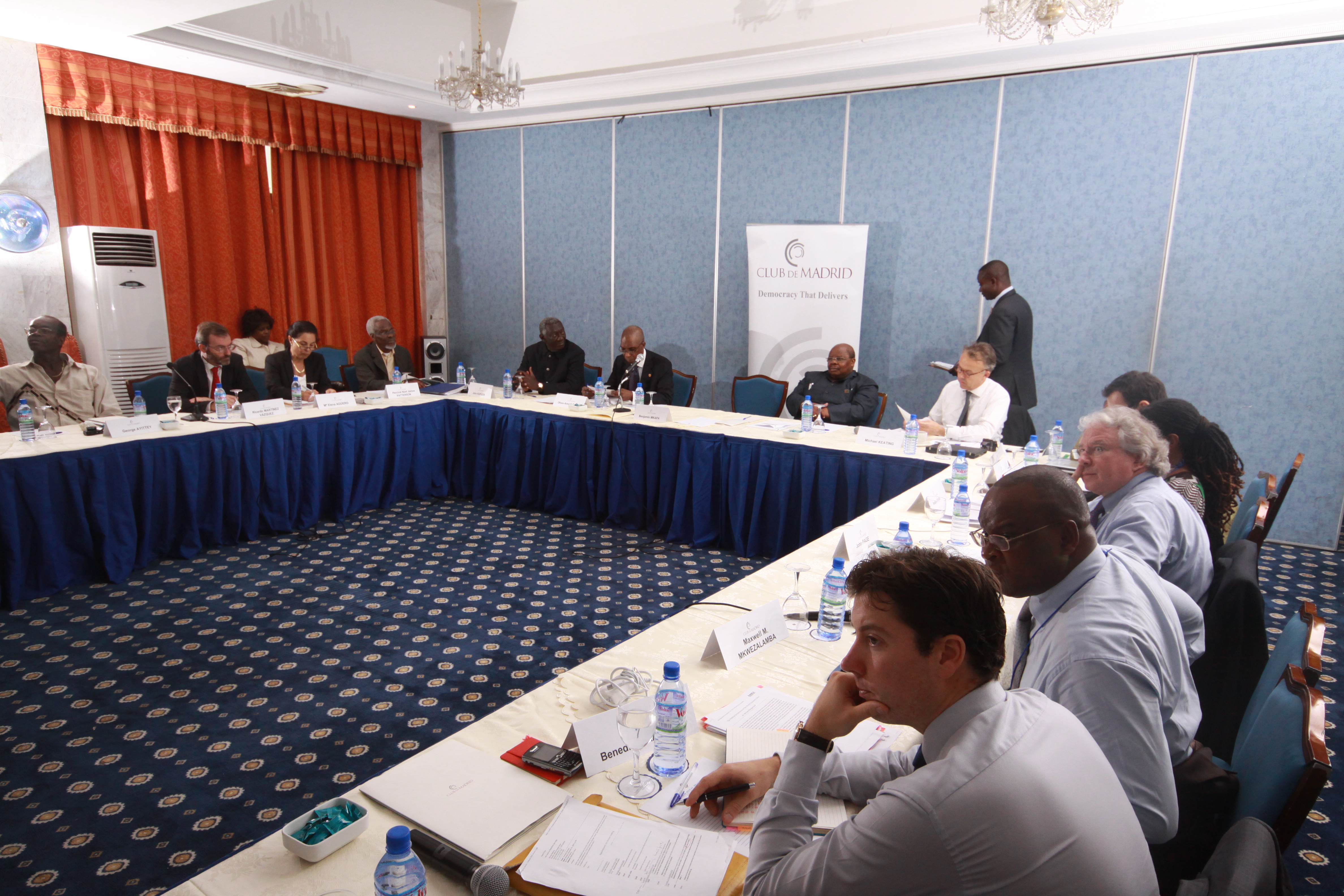 3. Mesa redonda en Ghana