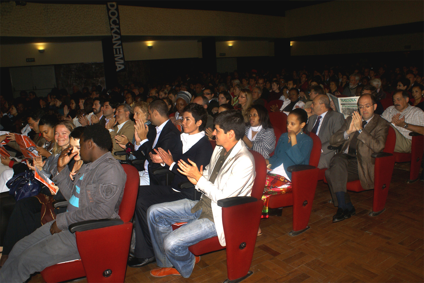 2. Asistentes