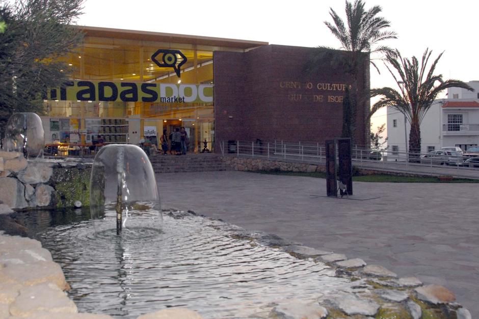 2. MiradasDoc Market