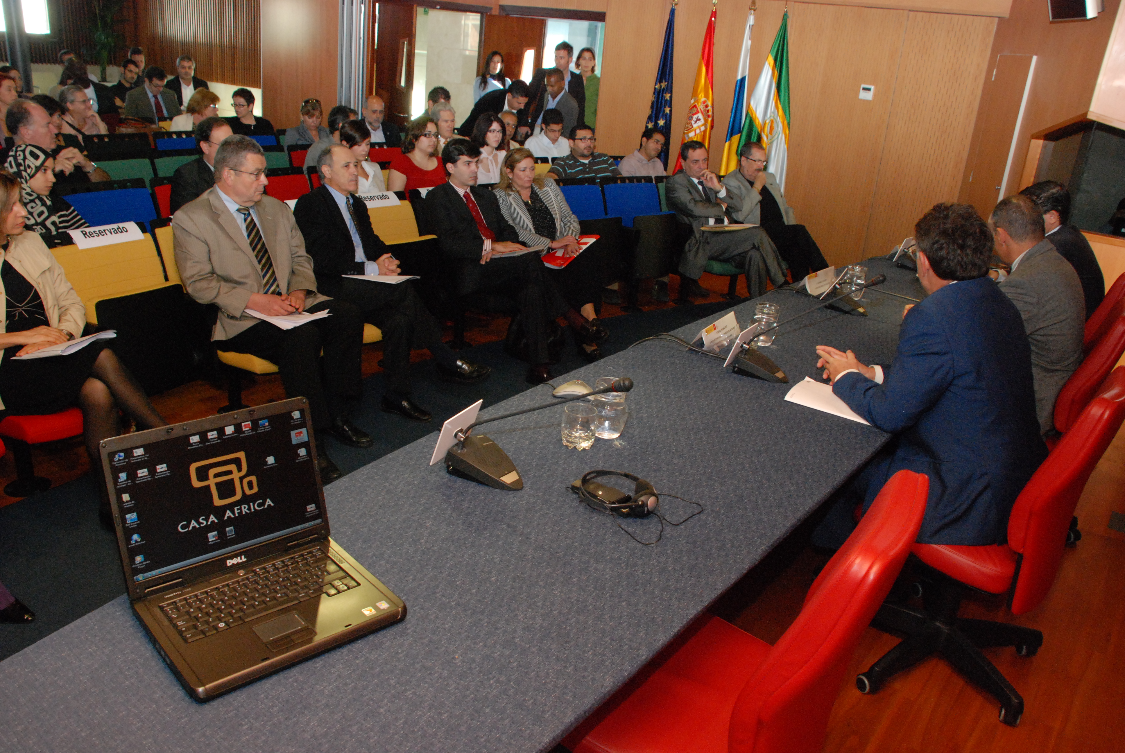 6. Javier Mariscal Anaya, Consejero Delegado de Proexca, Luis Padilla, Secretario General de Casa África y Rafael Molina Petit, Director Territorial de Comercio de Las Palmas