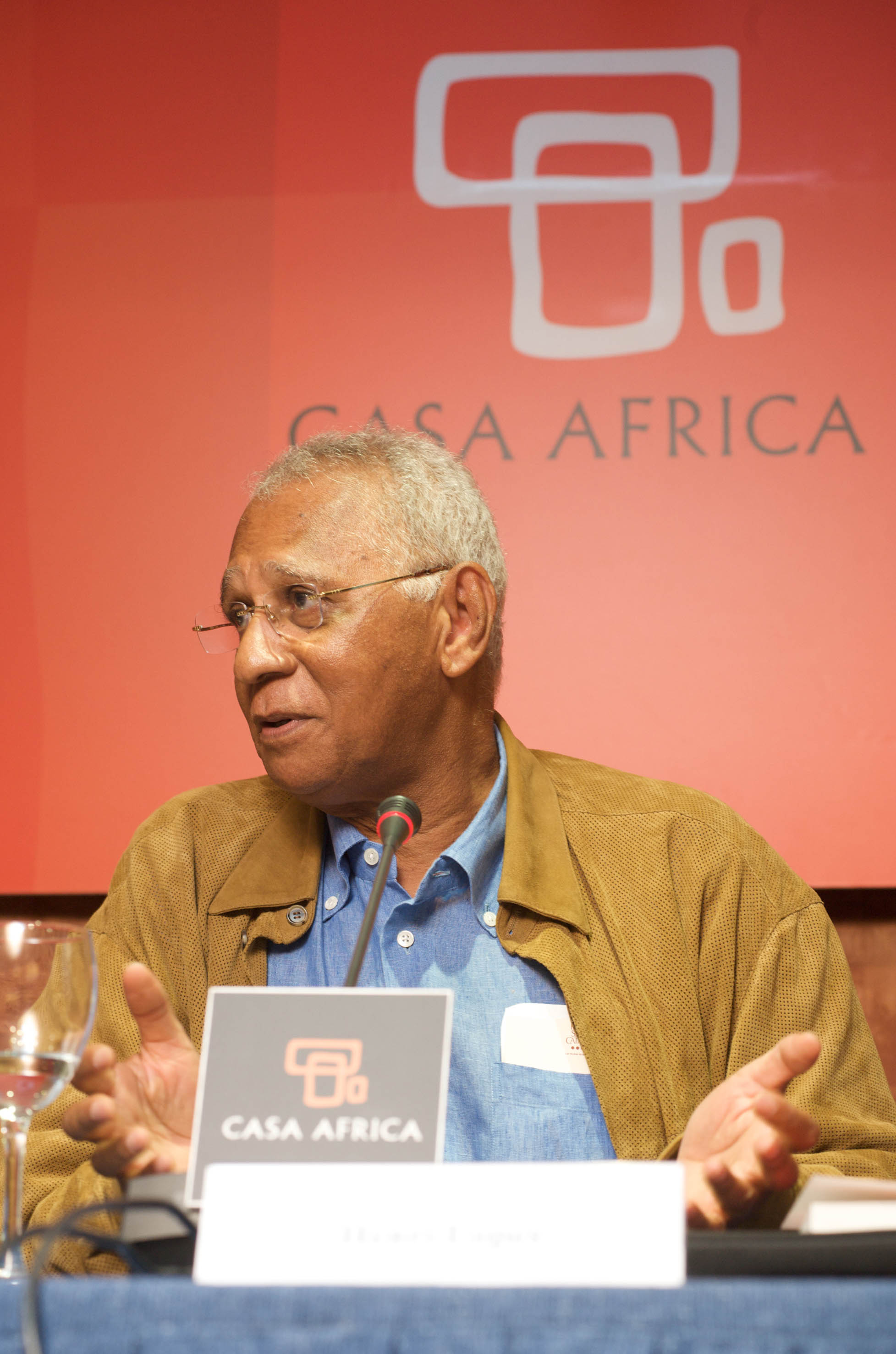 6. Encuentro con Henri Lopes -escritor y diplomático