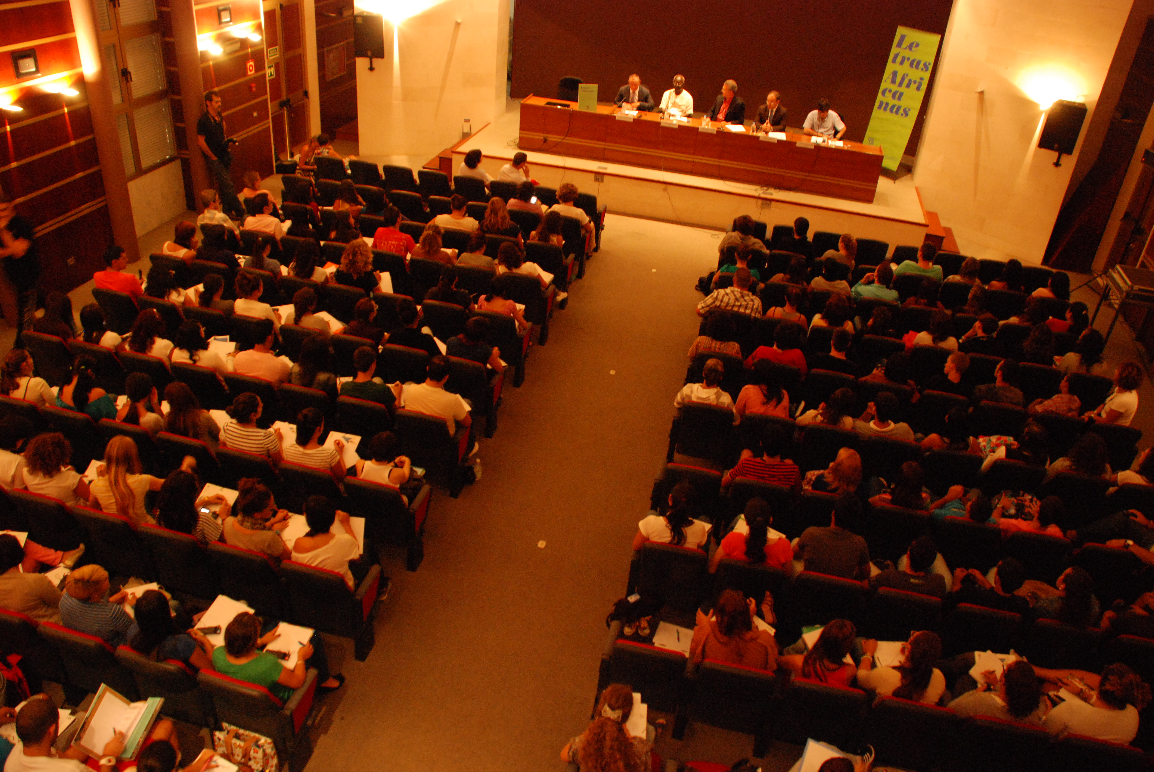 10. Encuentro Letras Africanas con Boubacar Boris Diop en la Universidad de Cádiz