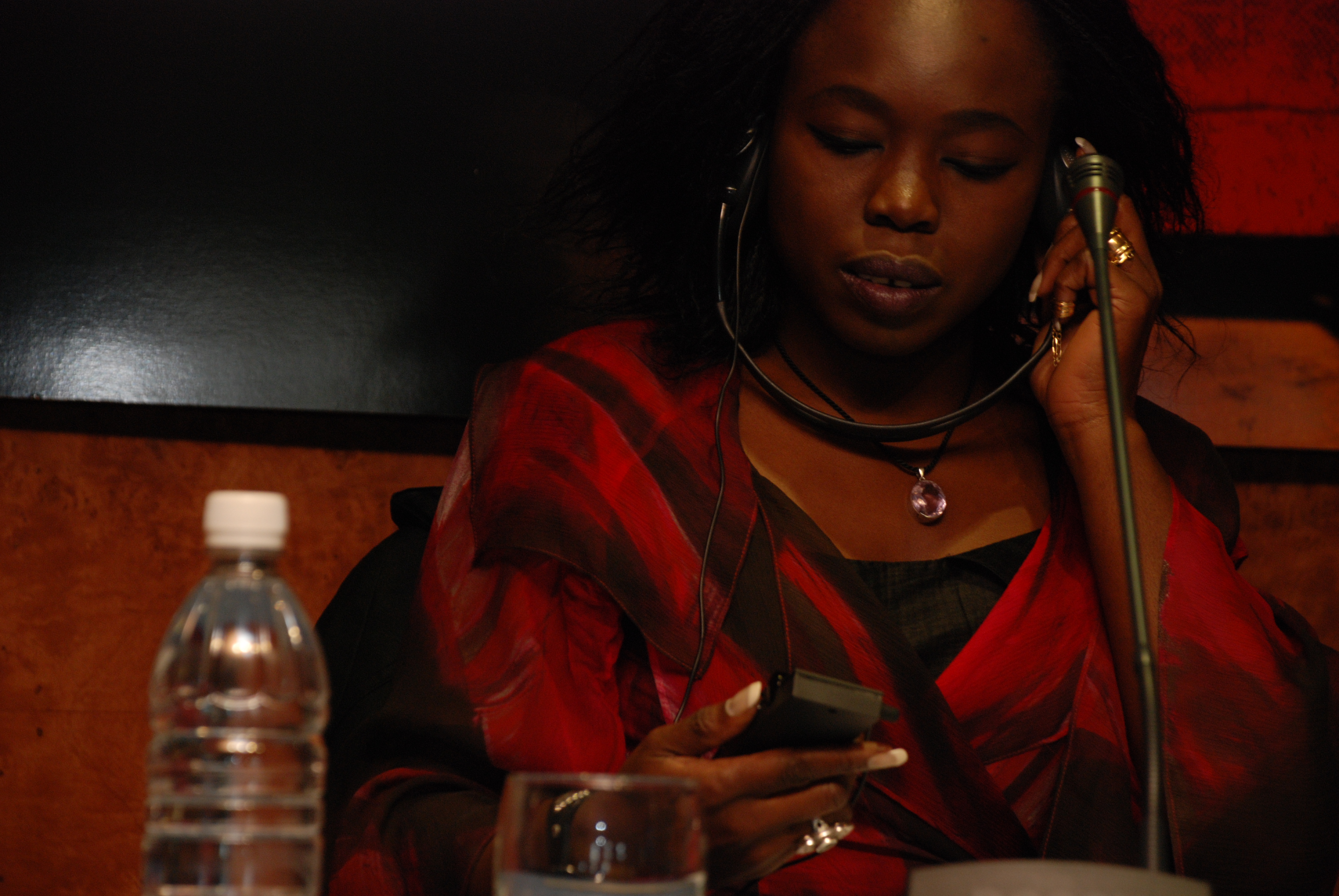 6. Fatou Diome -escritora-