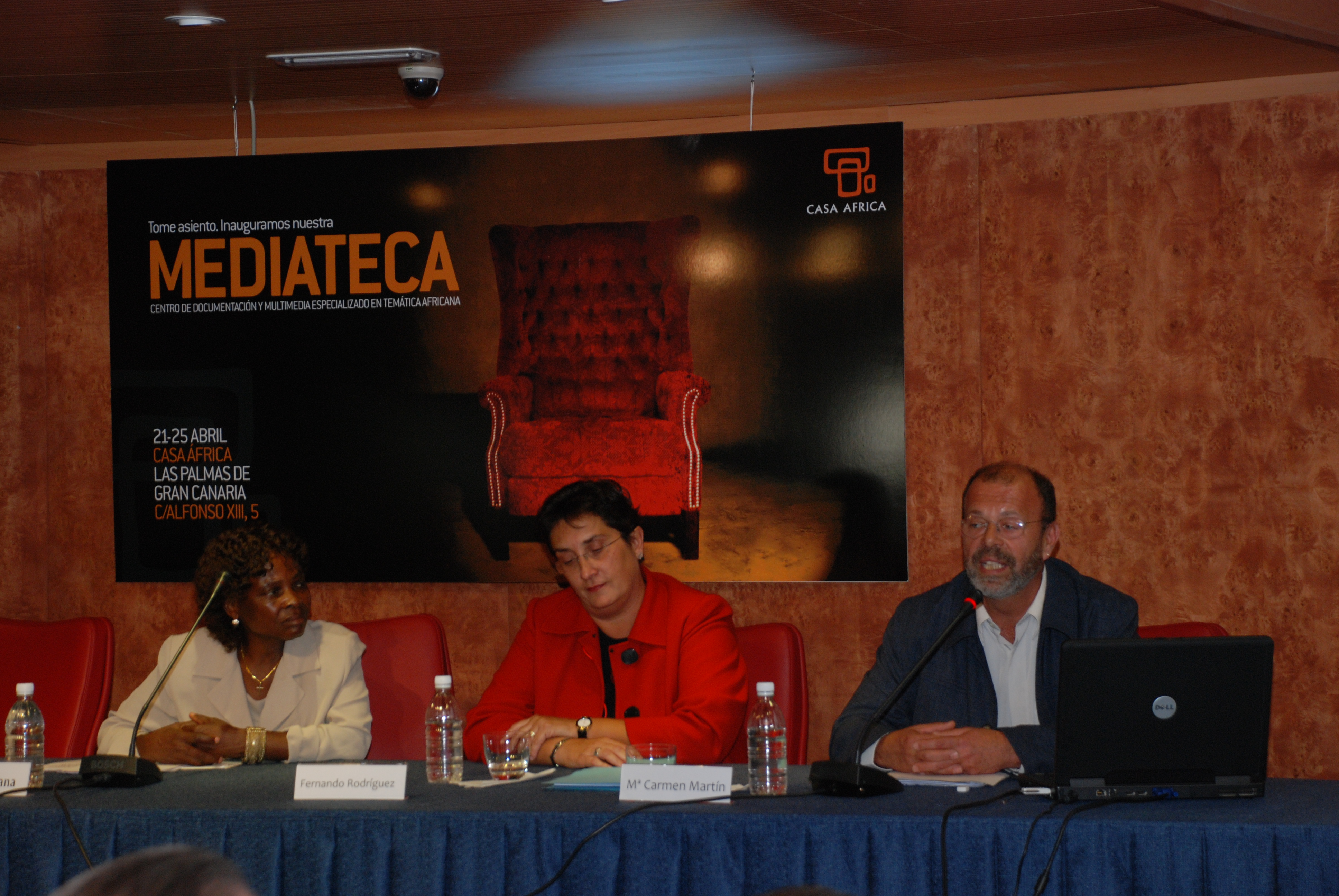 1. Intervención de María del Carmen Martín, Subdirectora de la Biblioteca de la Universidad de Las Palmas