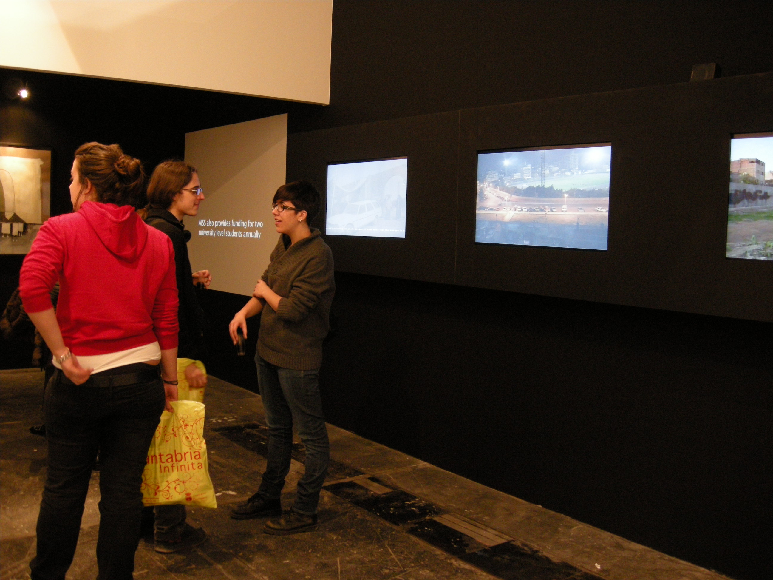 24. Exposición