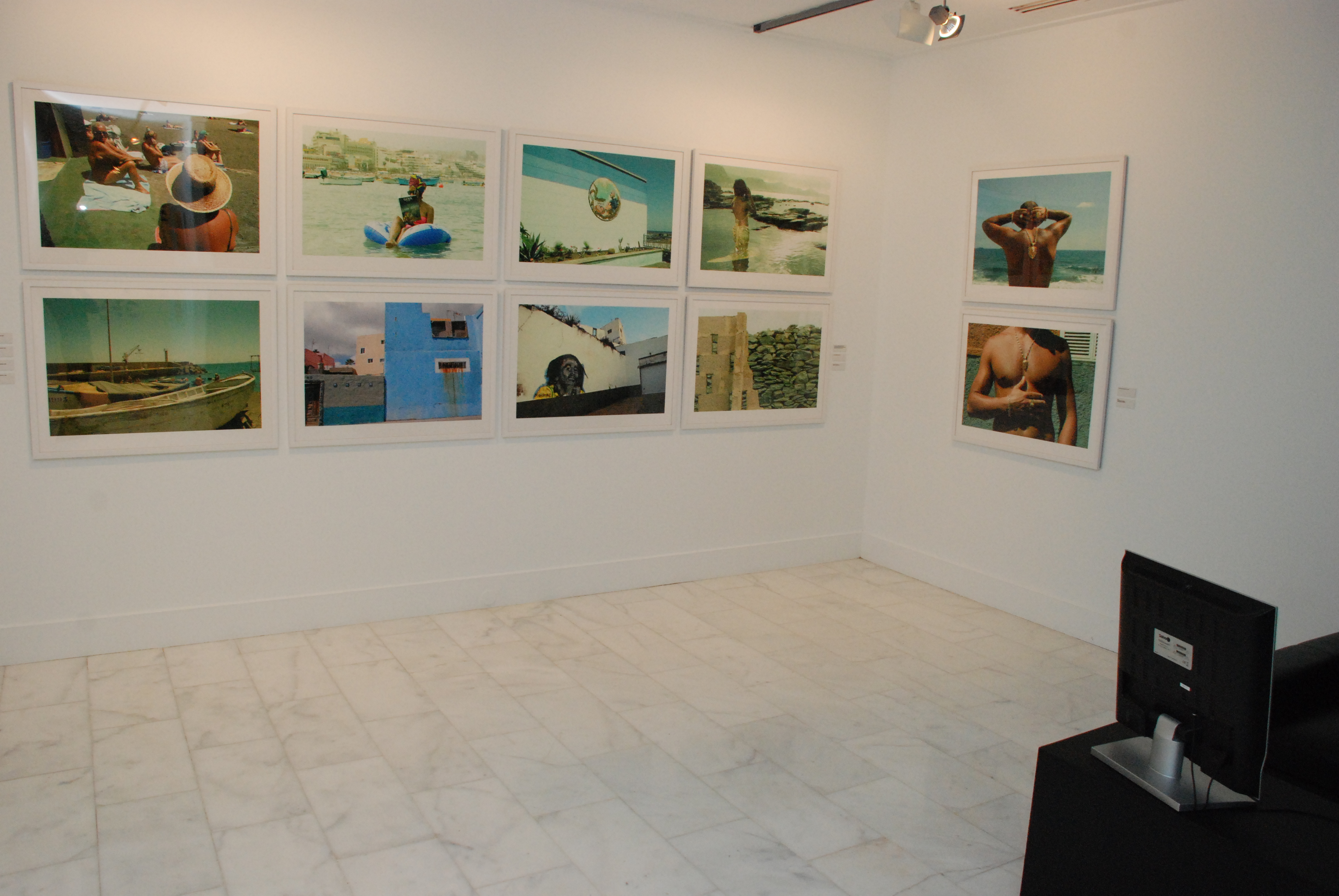 10.  Exposición Bienvenidos al paraíso  en las salas de exposición de Casa África