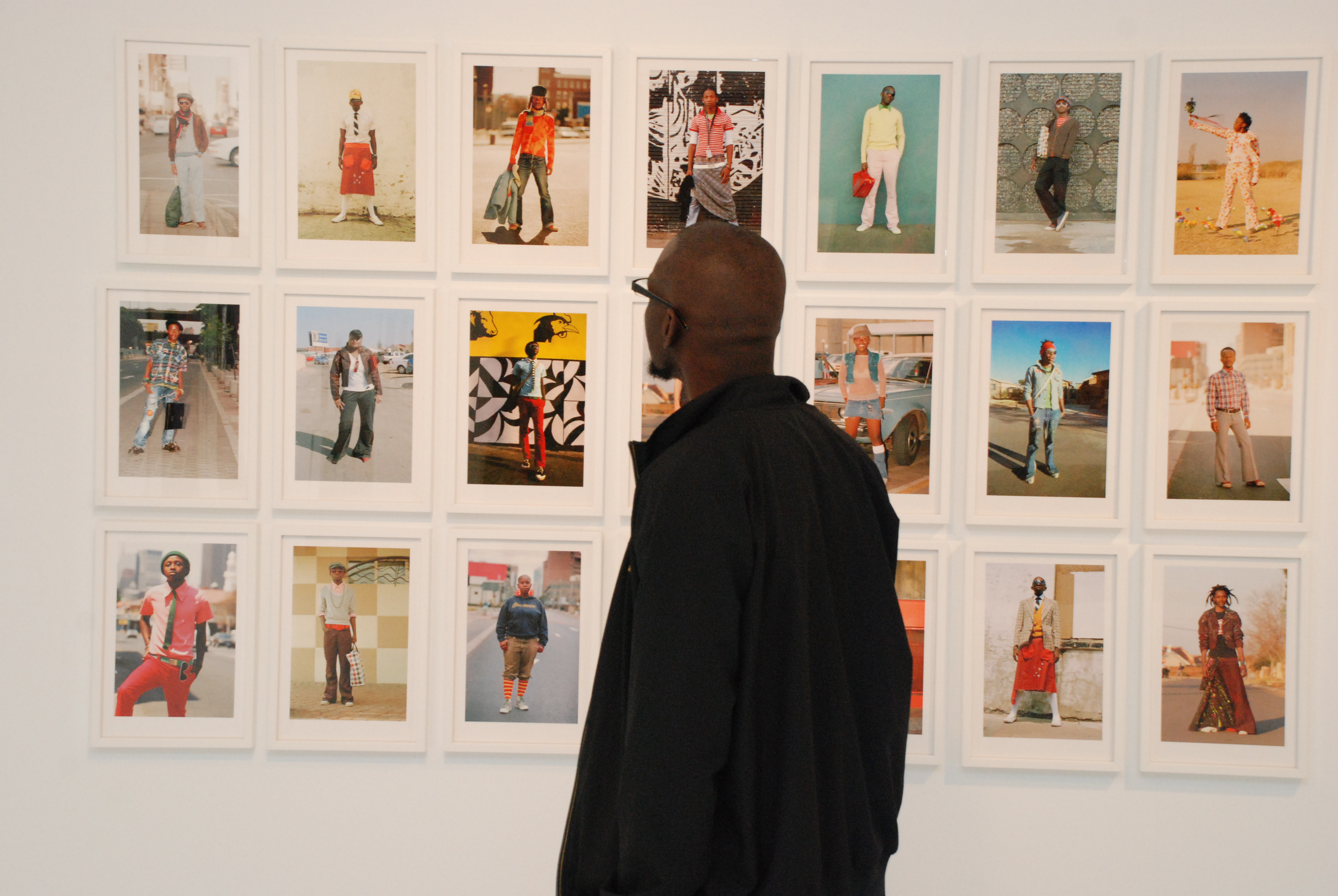 14.  Exposición Bienvenidos al paraíso  en las salas de exposición de Casa África