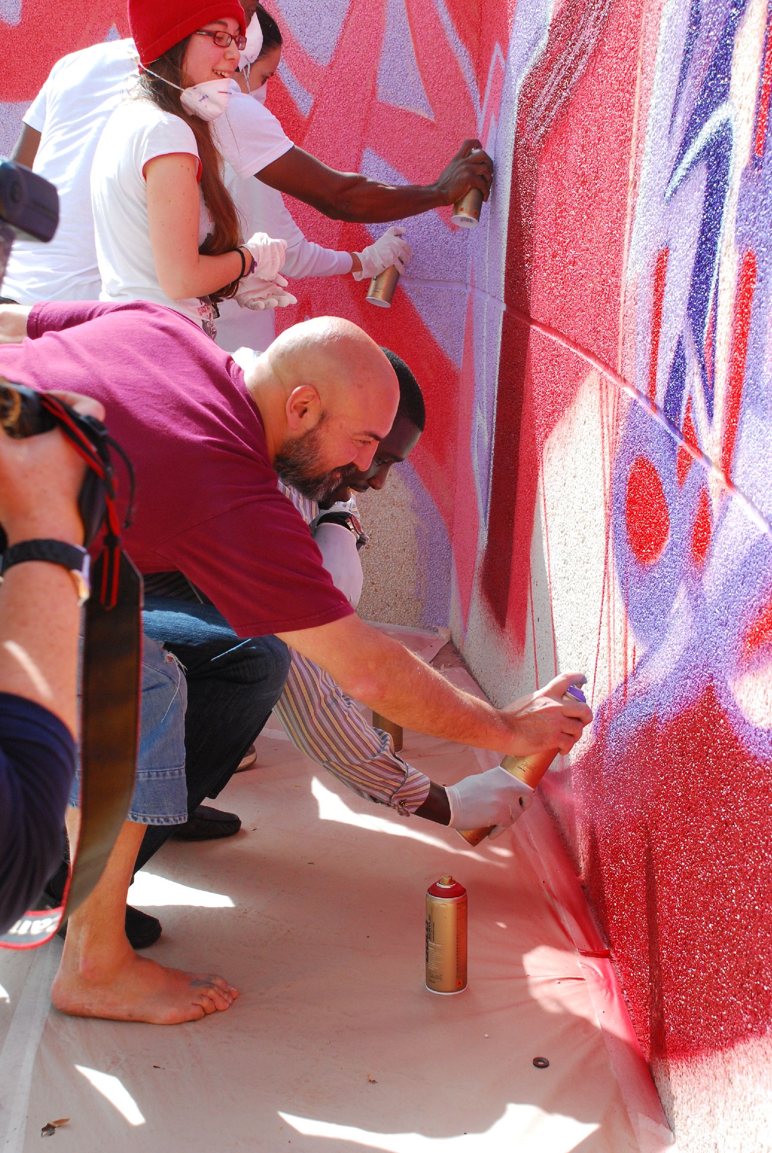 44. Imágenes del proceso de creación del Mural Desarrocio: Mural comunitario 'Urban Art en el Campus' en la Universidad de Las Palmas de Gran Canaria