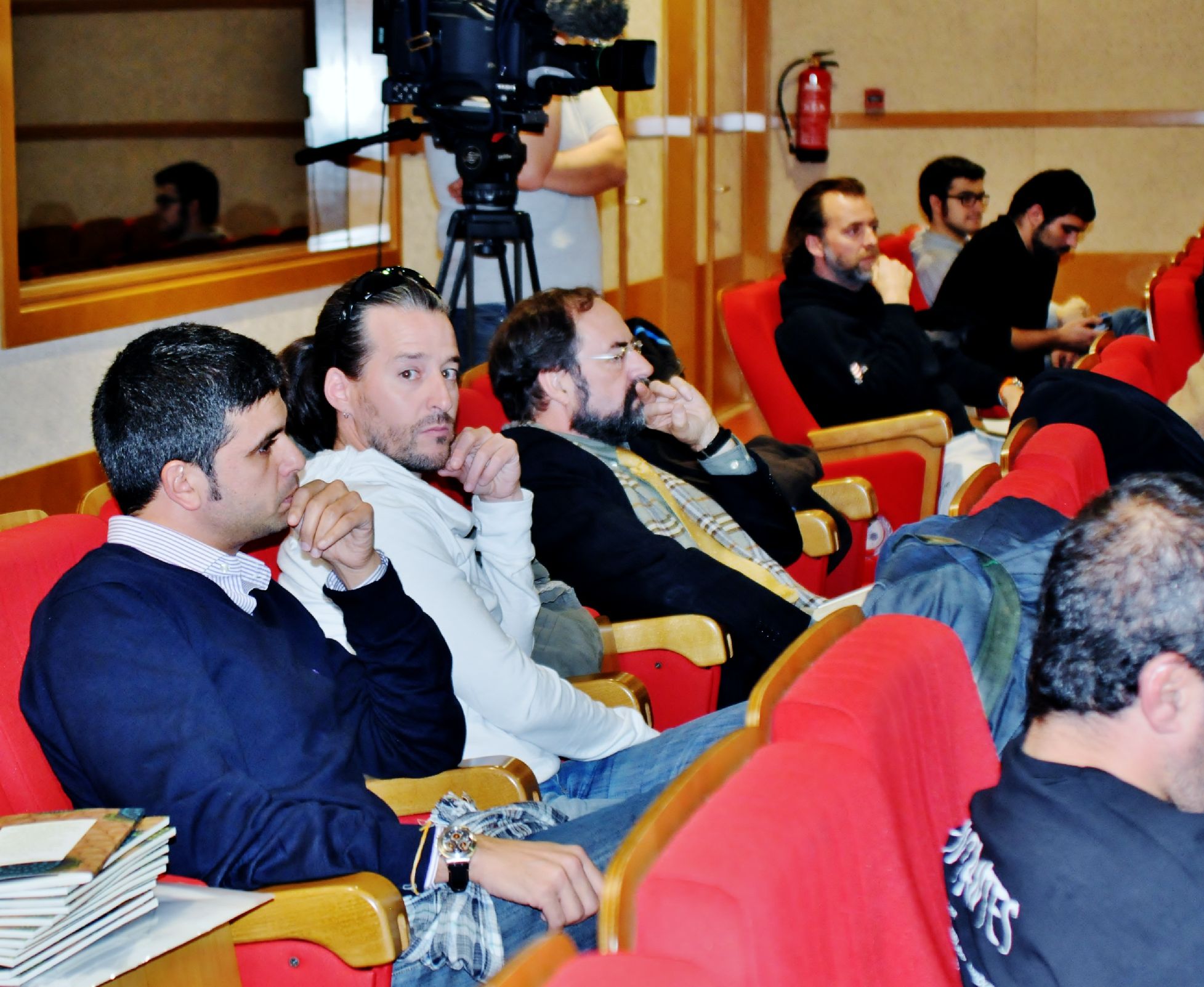 21. Público asistente al acto