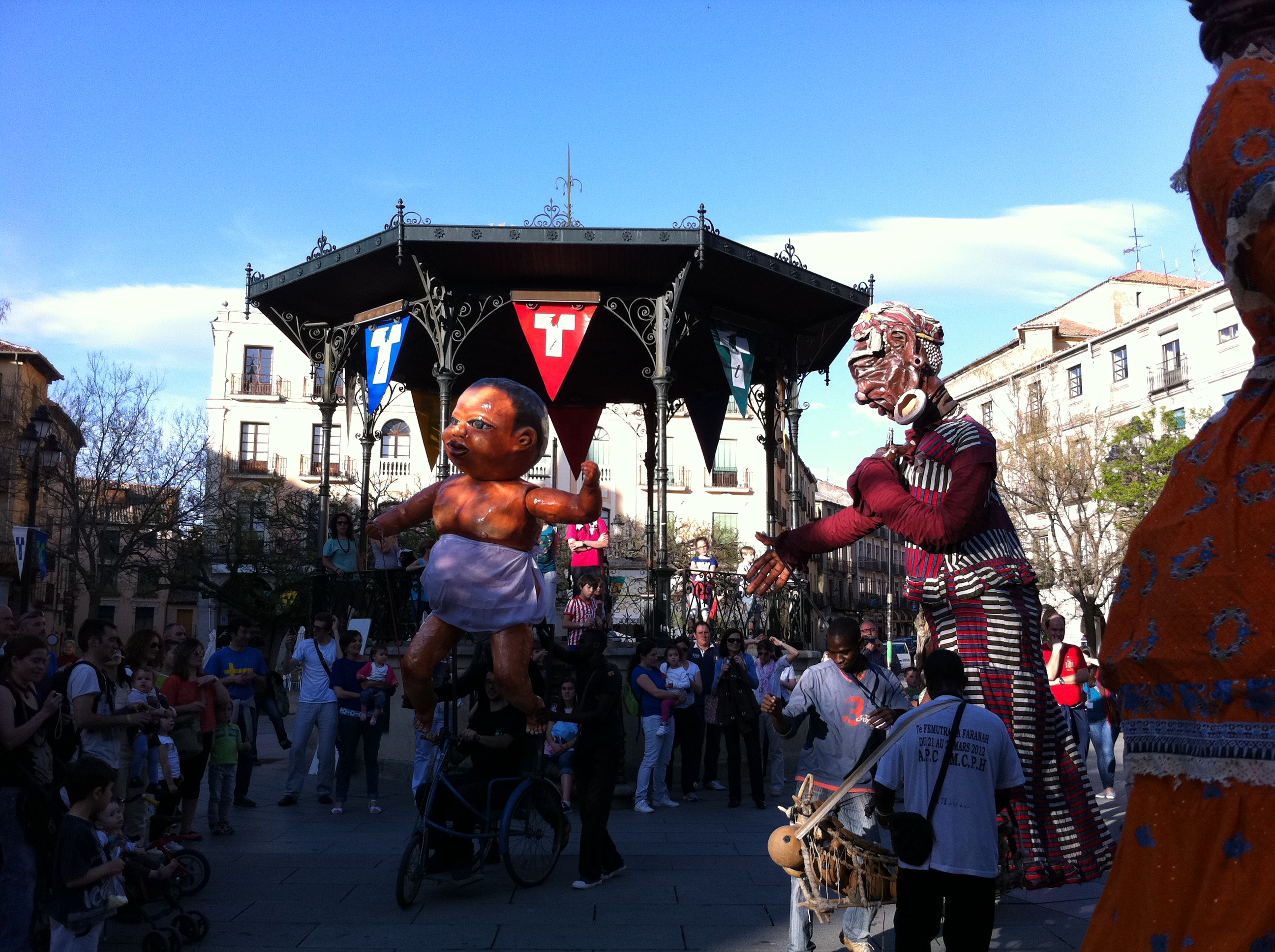 4. Les Grandes Personnes en el Festival Internacional de Teatro de Títeres de Segovia