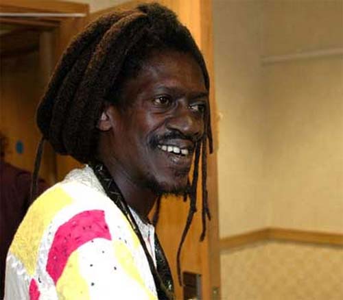 Cheikh Lô se incorpora al cartel del WOMAD 2010 en Las Palmas de Gran Canaria