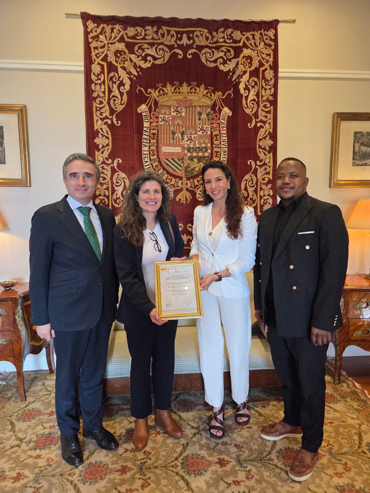 La arqueóloga Paloma de la Peña recibe el Premio Löbëla 2026