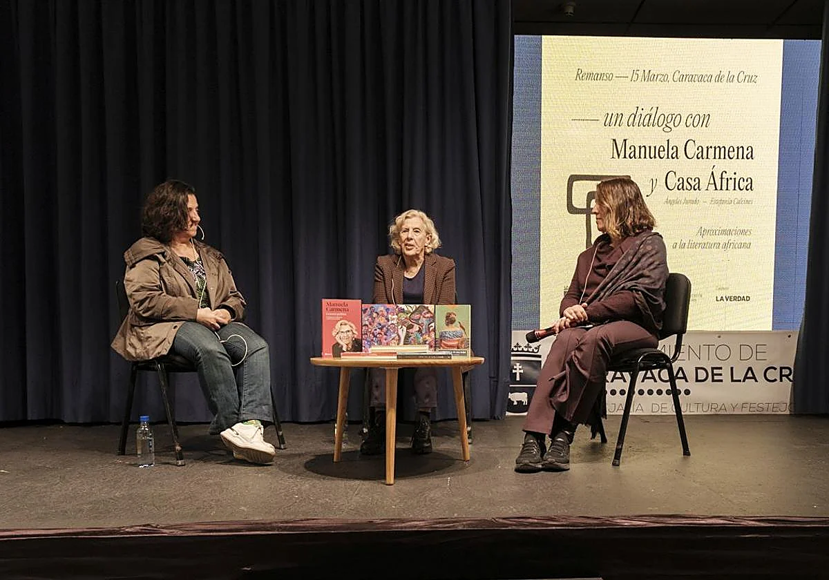 Manuela Carmena reivindica la literatura africana en el retiro literario de Remanso