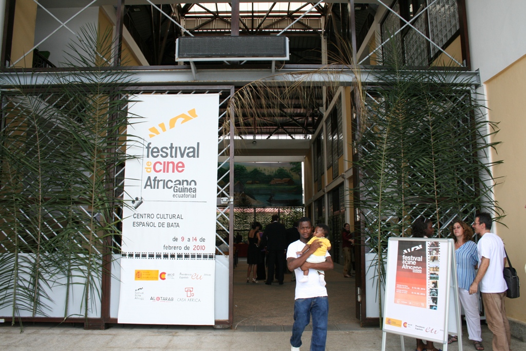 Los ecuatoguineanos llenan las salas de los Centros Culturales Españoles de Malabo y Bata para descubrir el cine que se hace en África