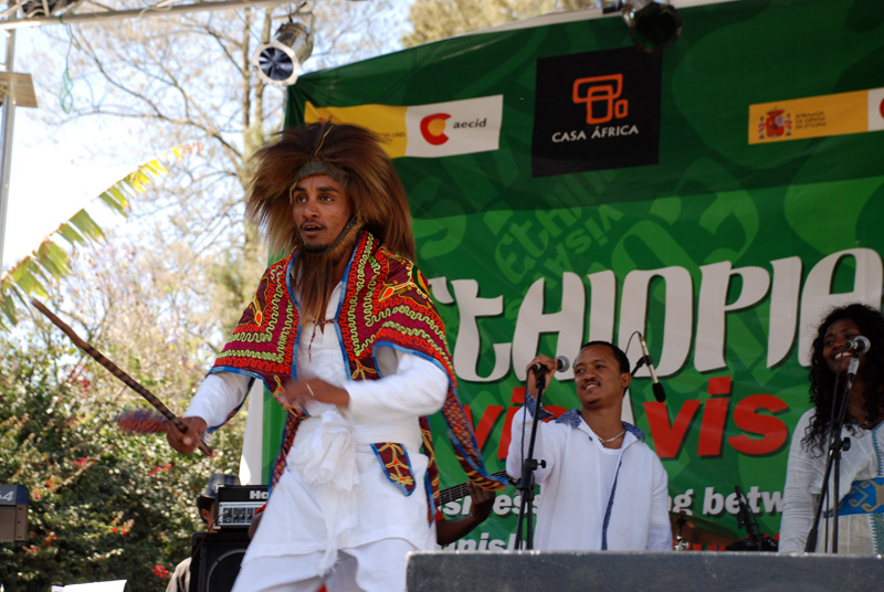 La energía de Ethiocolor y la pasión de Munit Mesfin conquistan a los programadores españoles en el Etiopía Vis a Vis