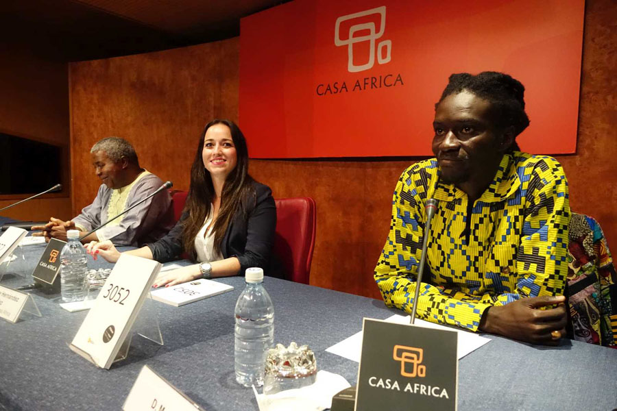 Casa África acoge la presentación del libro '3052', de Mamadou Dia