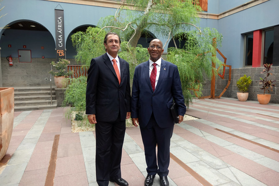 El embajador de Sudáfrica en España, de visita institucional en Gran Canaria