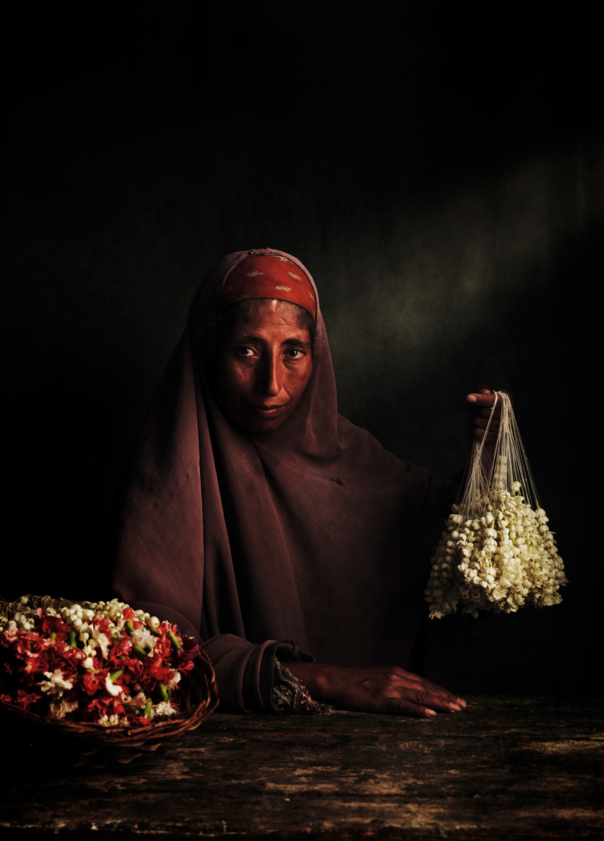 El retrato de una vendedora de jazmines egipcia gana «Objetivo África»