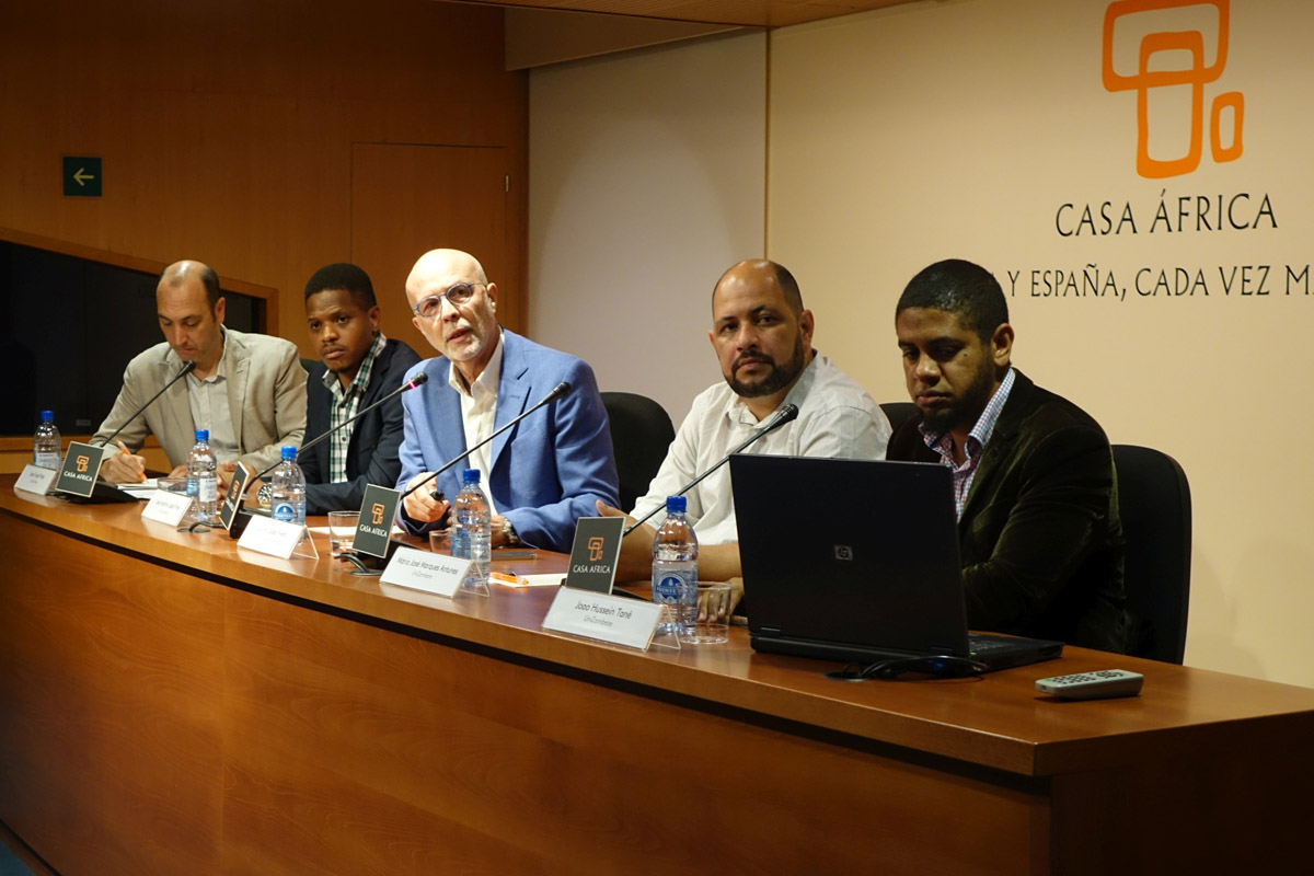 Casa África abre el curso con una mesa redonda sobre la cooperación sanitaria de Canarias con Mozambique 