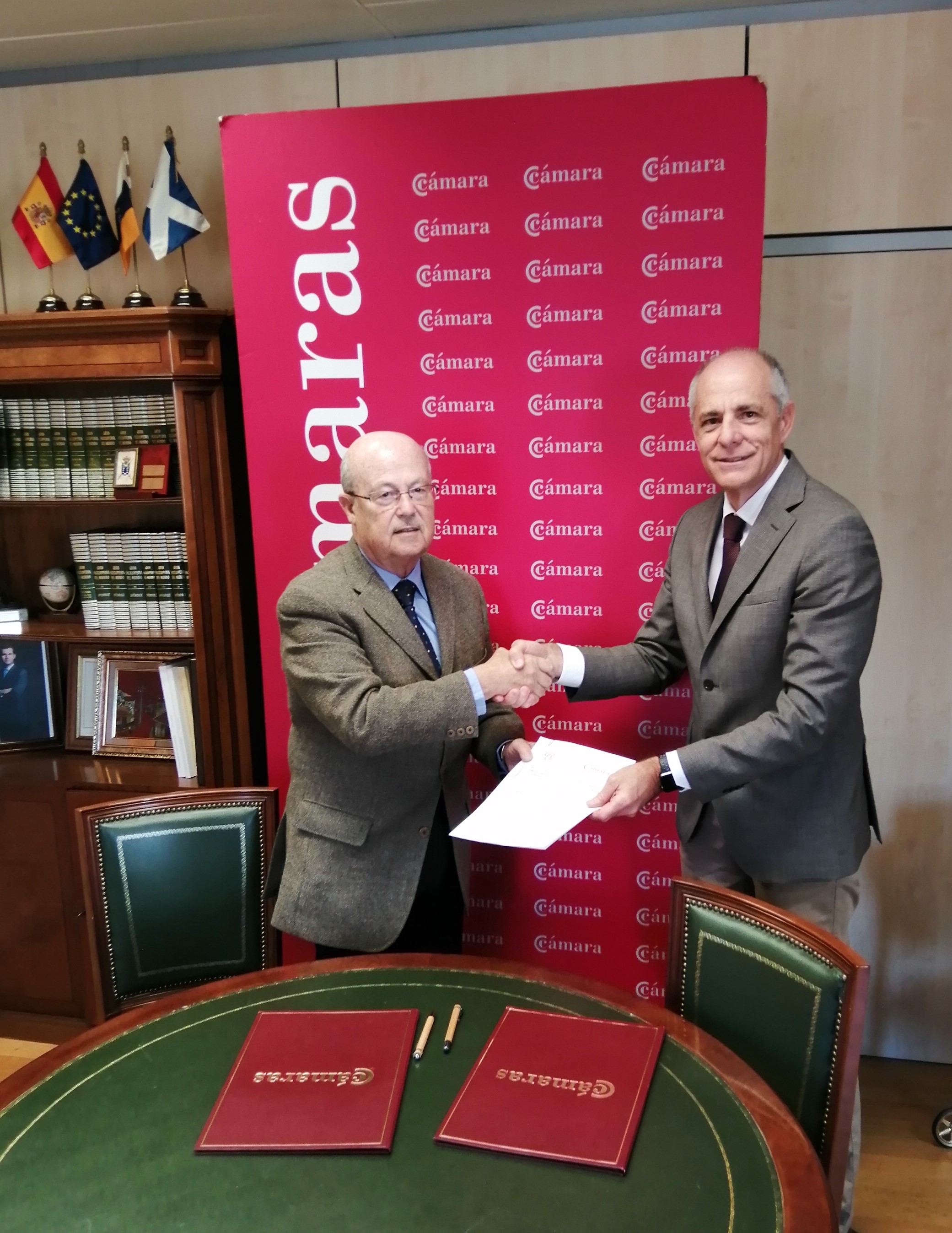 La Cámara de Santa Cruz de Tenerife y Casa África firman un protocolo de colaboración