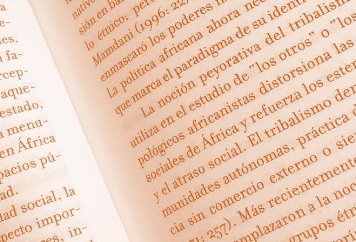 El Club de Lectura Antonio Lozano de Casa África lee el libro «Nuestra Señora del Nilo», de Scholastique Mukasonga