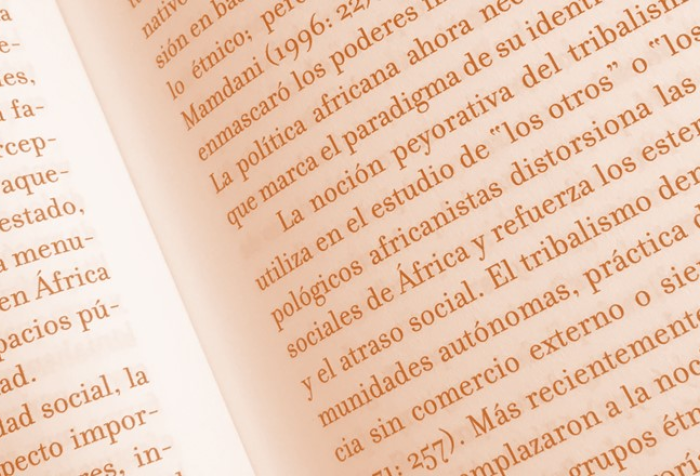 Presentamos el libro «La luna está en Duala», de Sani Ladan