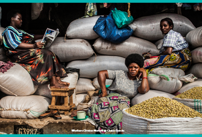 XIII Concurso Fotográfico 'Objetivo África': Los espacios públicos en África
