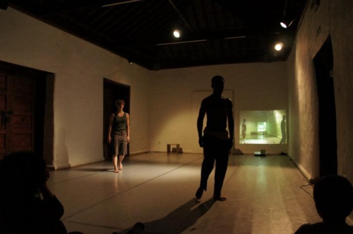 Los bailarines Julie Iarisoa y Yaya Sarrie se concentran en La Gomera hasta el 9 de marzo
