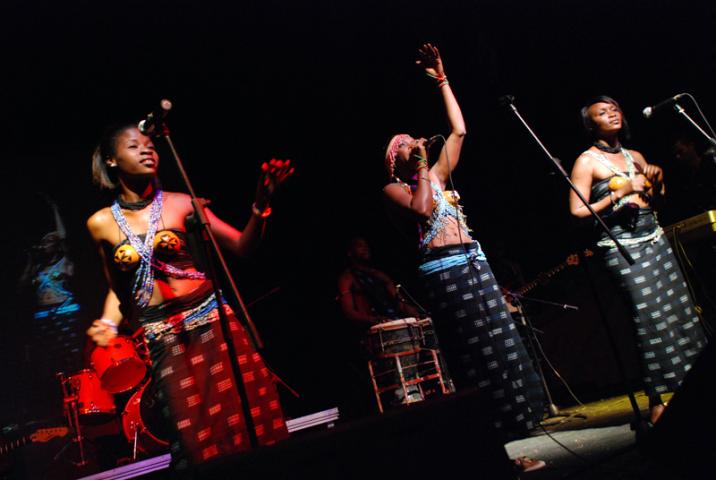 El Festival 'Dakar Vis-à-Vis' comienza con más de diez conciertos en tres salas de la capital senegalesa