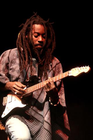 África Vive propone música, energías renovables, cine y literatura para acercar África a Tenerife