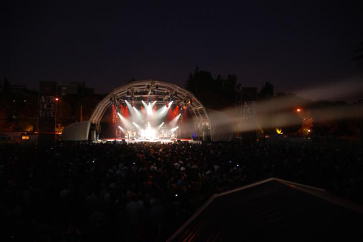 Más de 16.000 personas se despiden de África Vive en Madrid con Salif Keita, Alpha Blondy y Konono nº1