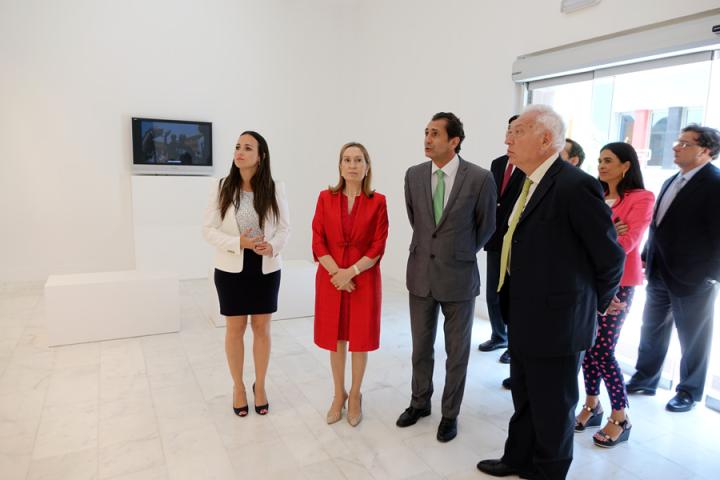 Los ministros Margallo y Pastor visitan Casa África