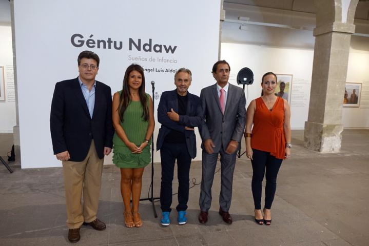 Ángel Luis Aldai muestra sus retratos de la infancia africana en La Recova de Santa Cruz de Tenerife